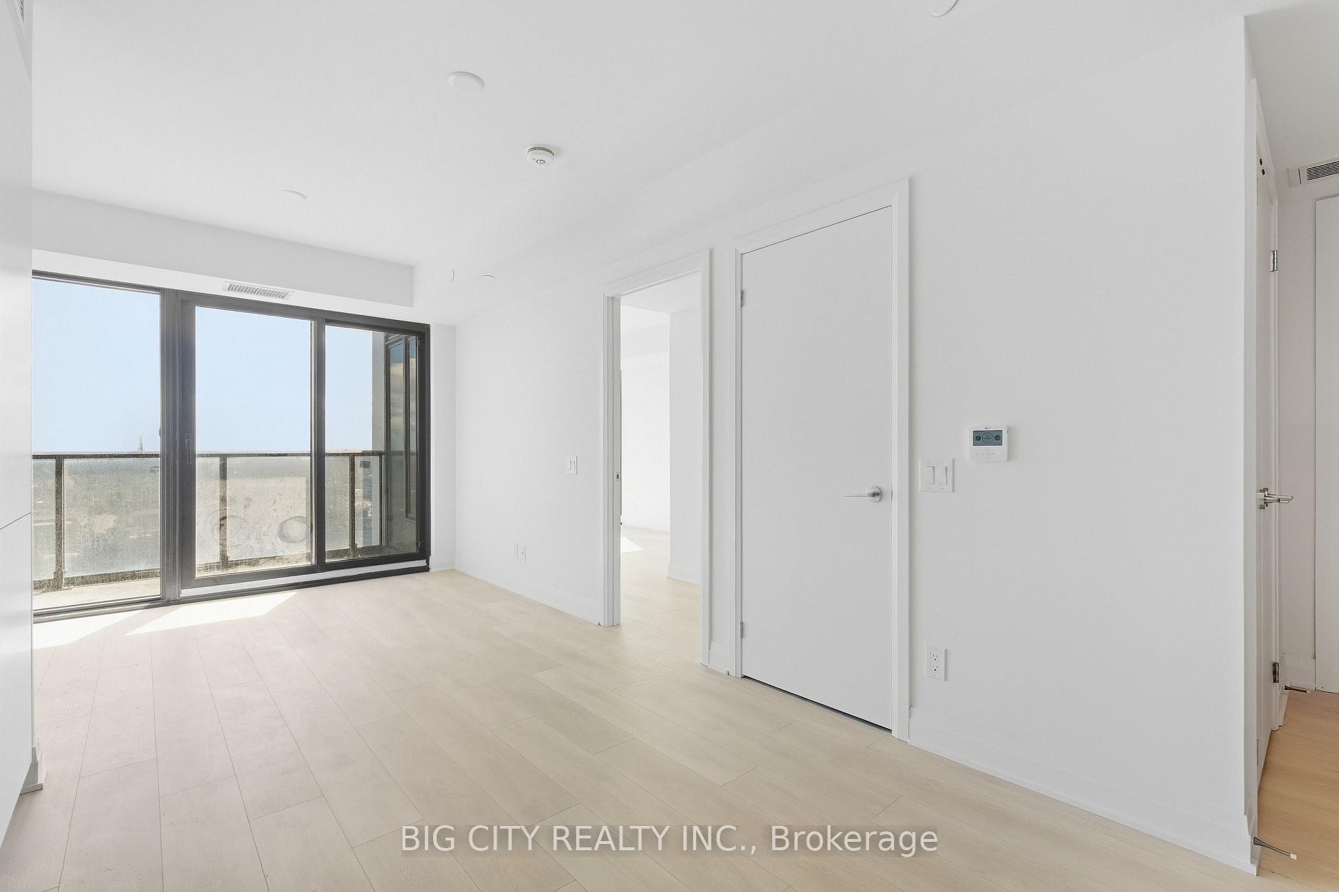 Photo 3 of Unit 2201, 25 Frederick Todd Way, Toronto, Thorncliffe Park — HOMEH