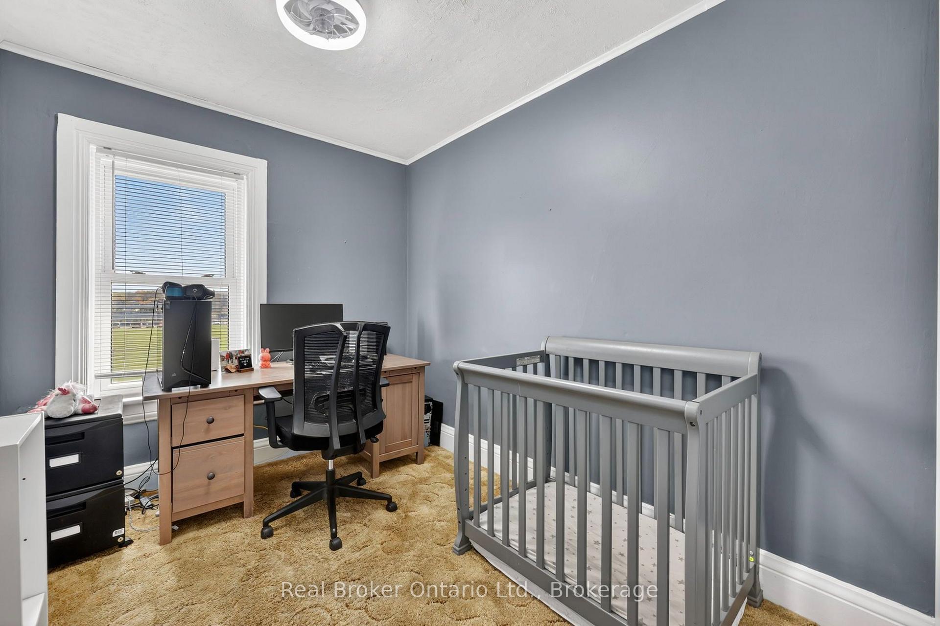Photo 17 of 438 Russell Street, Midland — HOMEH