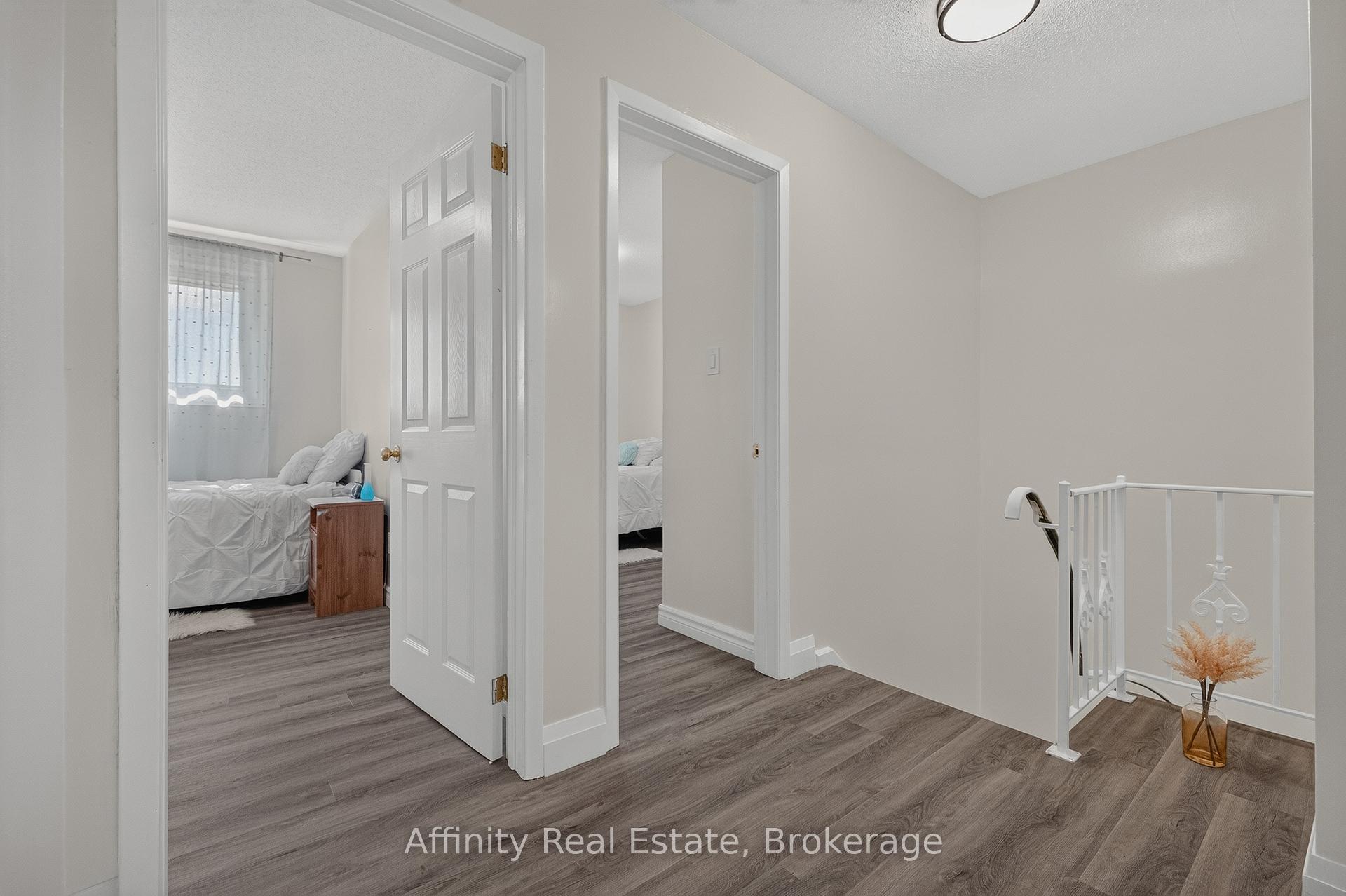 Photo 28 of 59 Ralgreen Crescent, Kitchener, Victoria Hills — HOMEH
