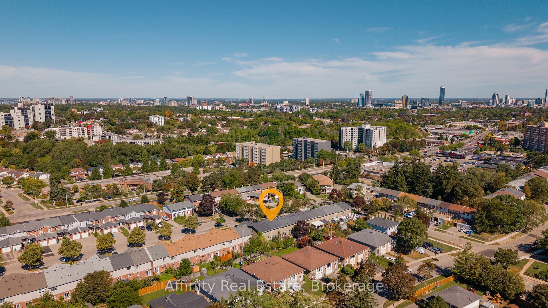 Photo 38 of 59 Ralgreen Crescent, Kitchener, Victoria Hills — HOMEH