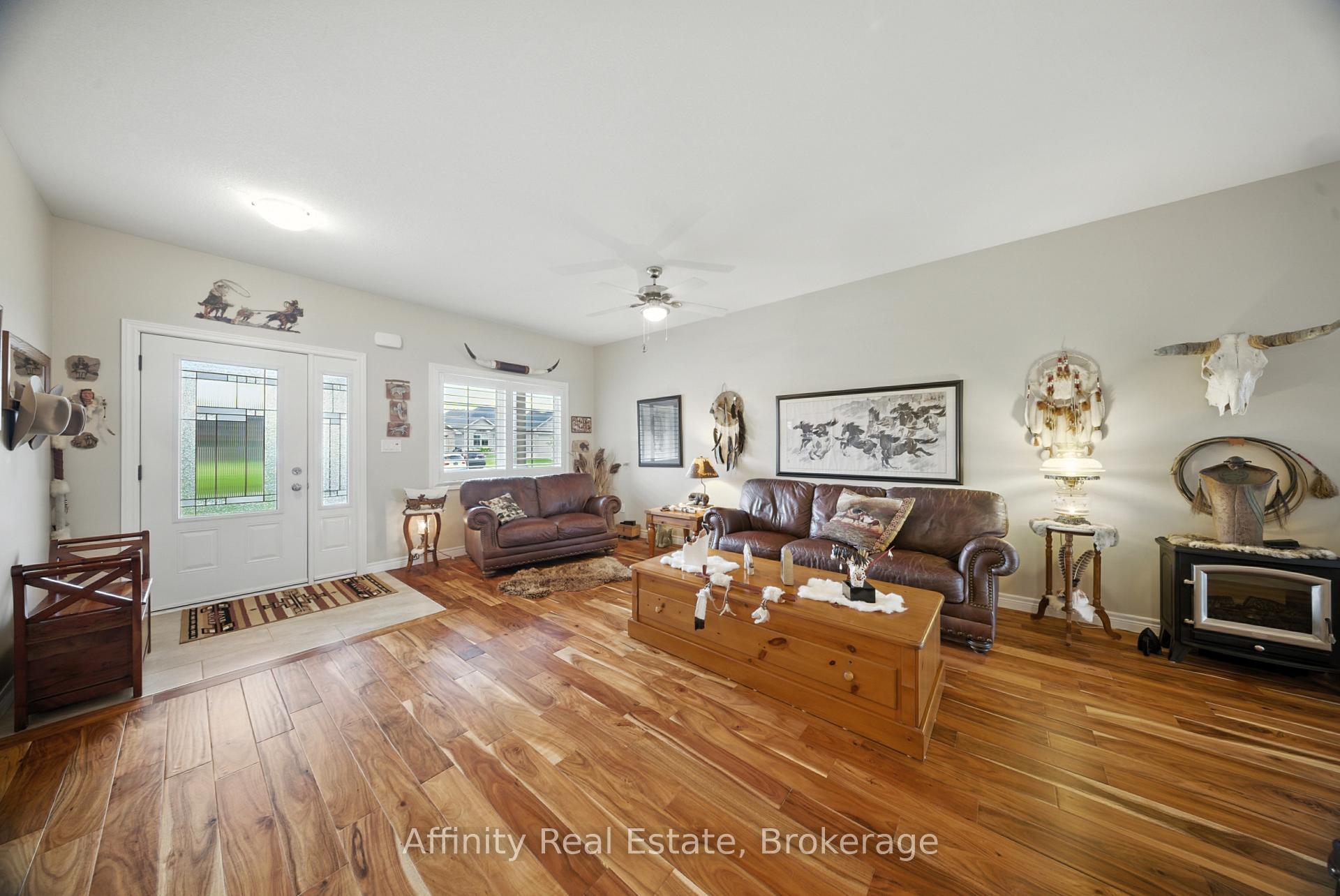 Photo 6 of 257 Donly Drive S, Norfolk, Simcoe — HOMEH