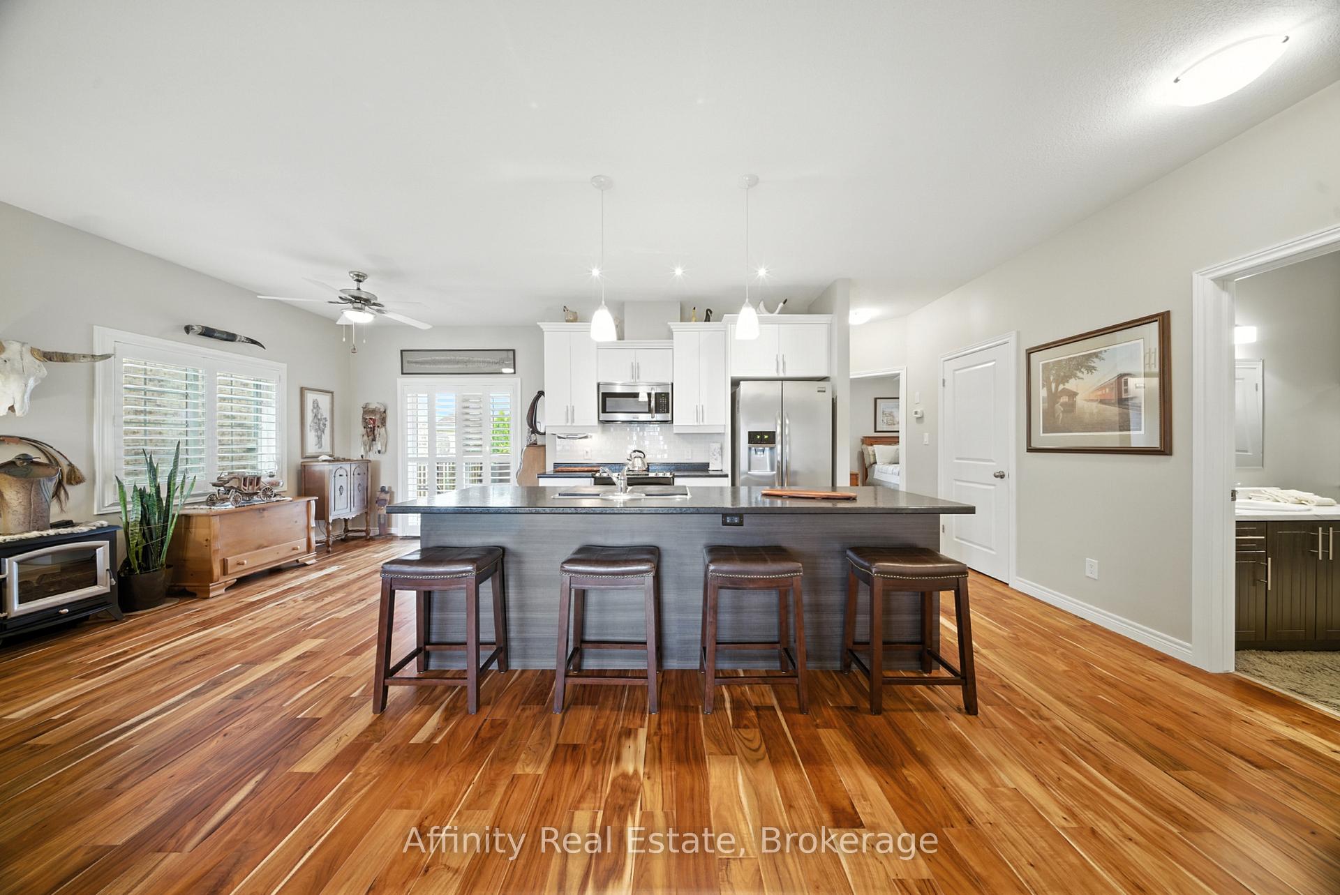 Photo 8 of 257 Donly Drive S, Norfolk, Simcoe — HOMEH