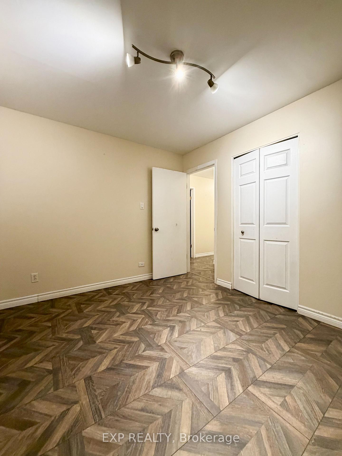 Photo 9 of Unit Upper, 119 Ingleside Drive, Kitchener, Victoria Hills — HOMEH