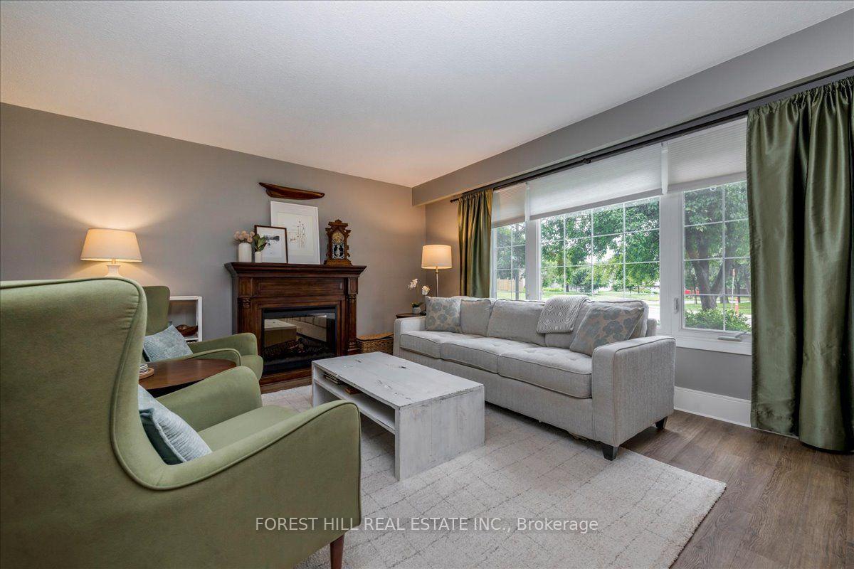 Photo 10 of 131 Oren Boulevard, Barrie, Sunnidale — HOMEH