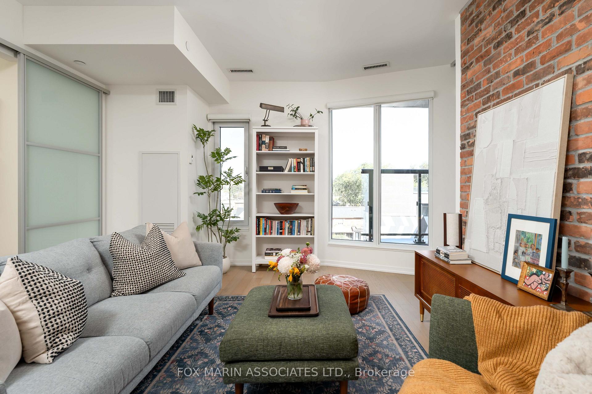 Photo 3 of Unit 512, 138 St Helens Avenue, Toronto, Dufferin Grove — HOMEH