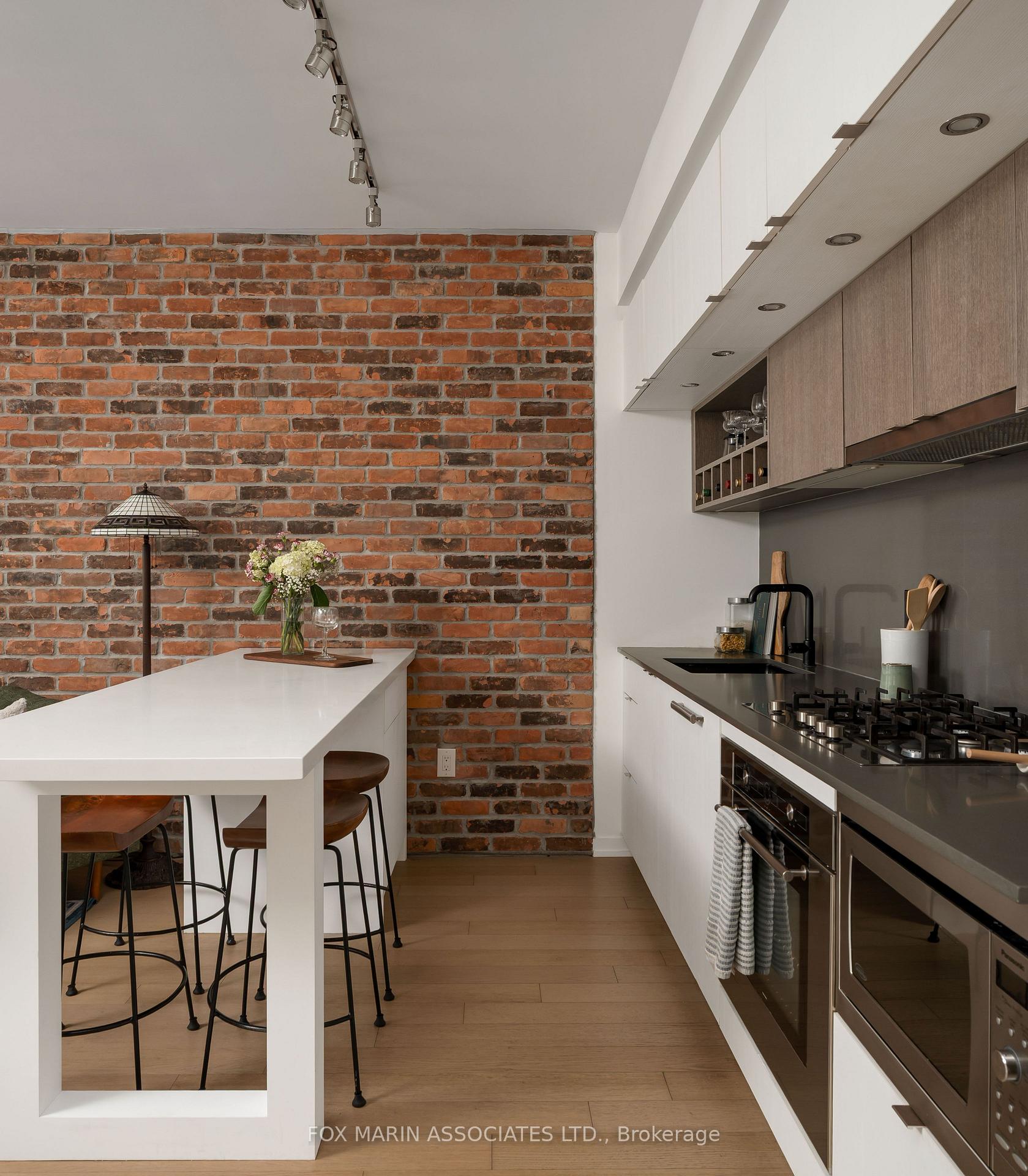 Photo 7 of Unit 512, 138 St Helens Avenue, Toronto, Dufferin Grove — HOMEH