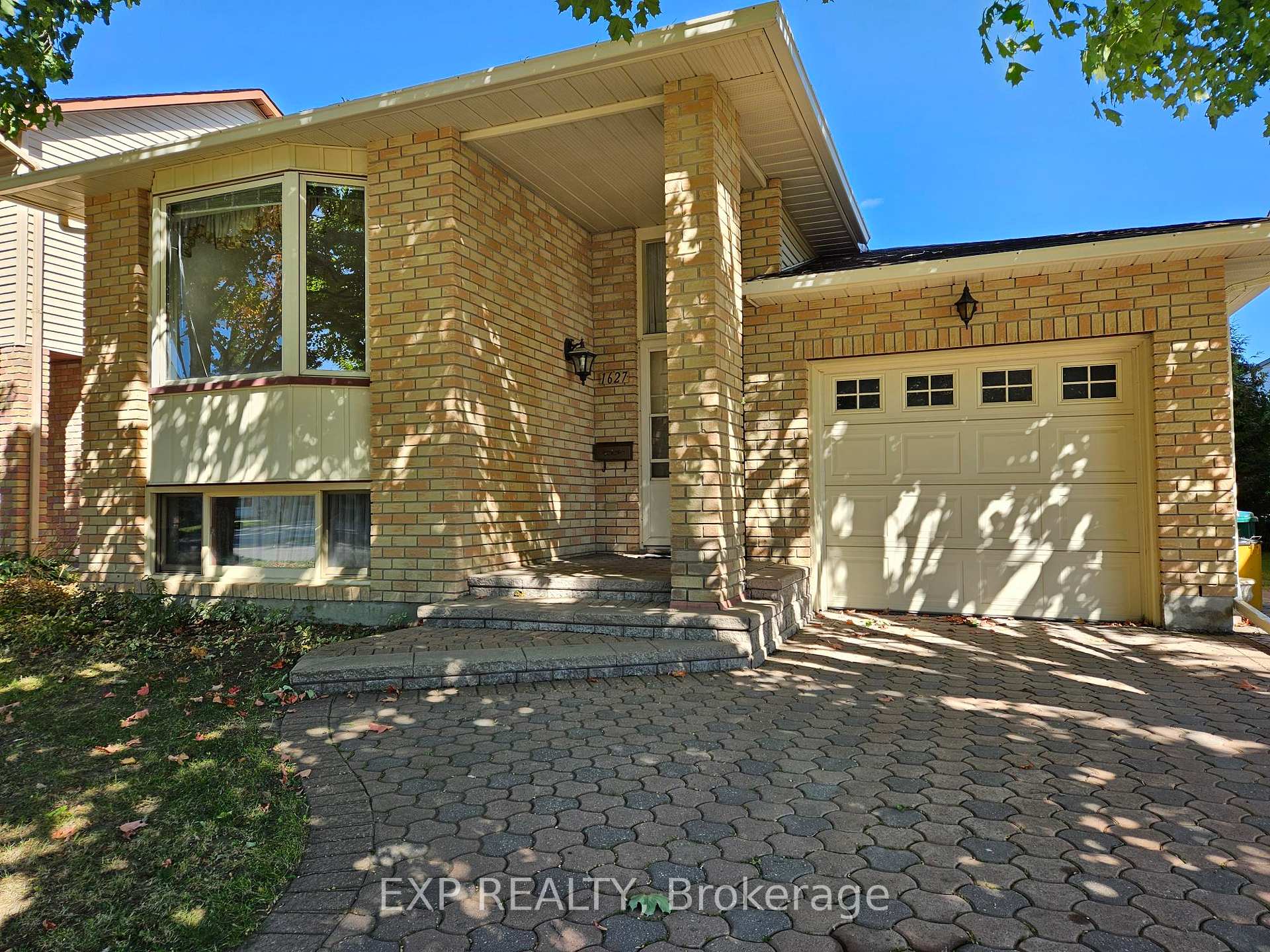 Photo 3 of 1627 Boyer Road, Ottawa, Chateauneuf — HOMEH