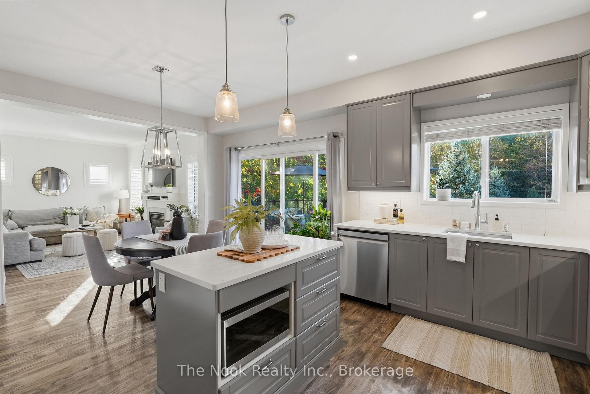 Photo 6 of 134 Second Avenue, Uxbridge — HOMEH