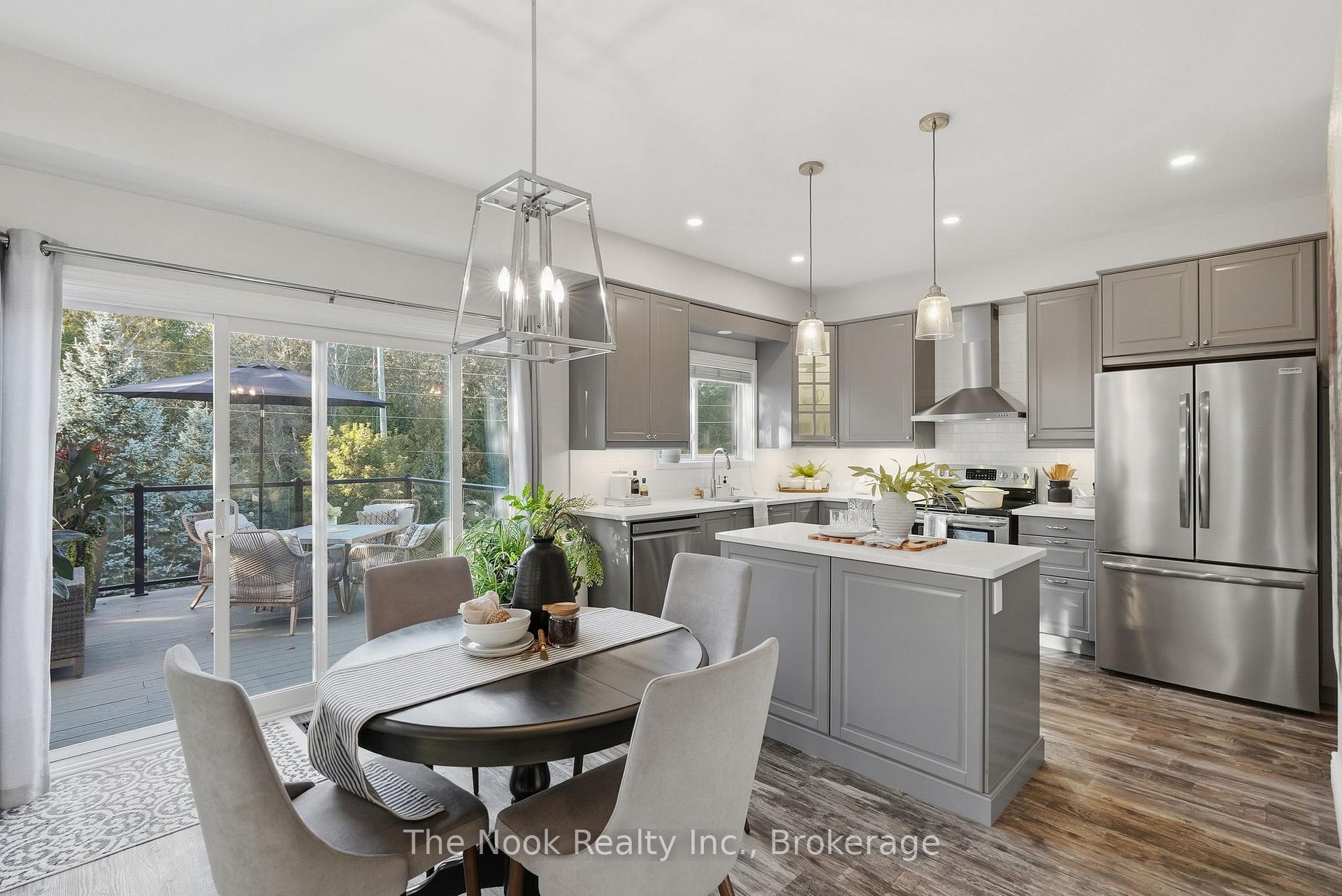 Photo 12 of 134 Second Avenue, Uxbridge — HOMEH