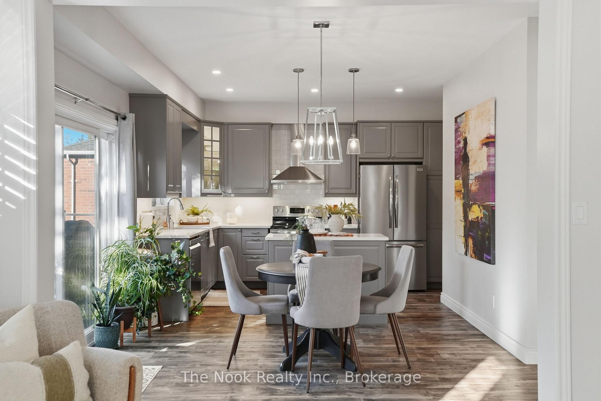 Photo 16 of 134 Second Avenue, Uxbridge — HOMEH