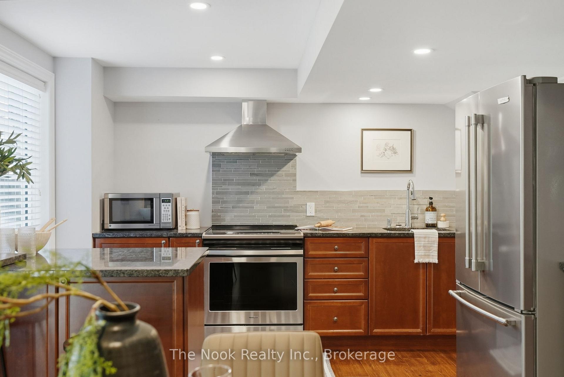 Photo 36 of 134 Second Avenue, Uxbridge — HOMEH