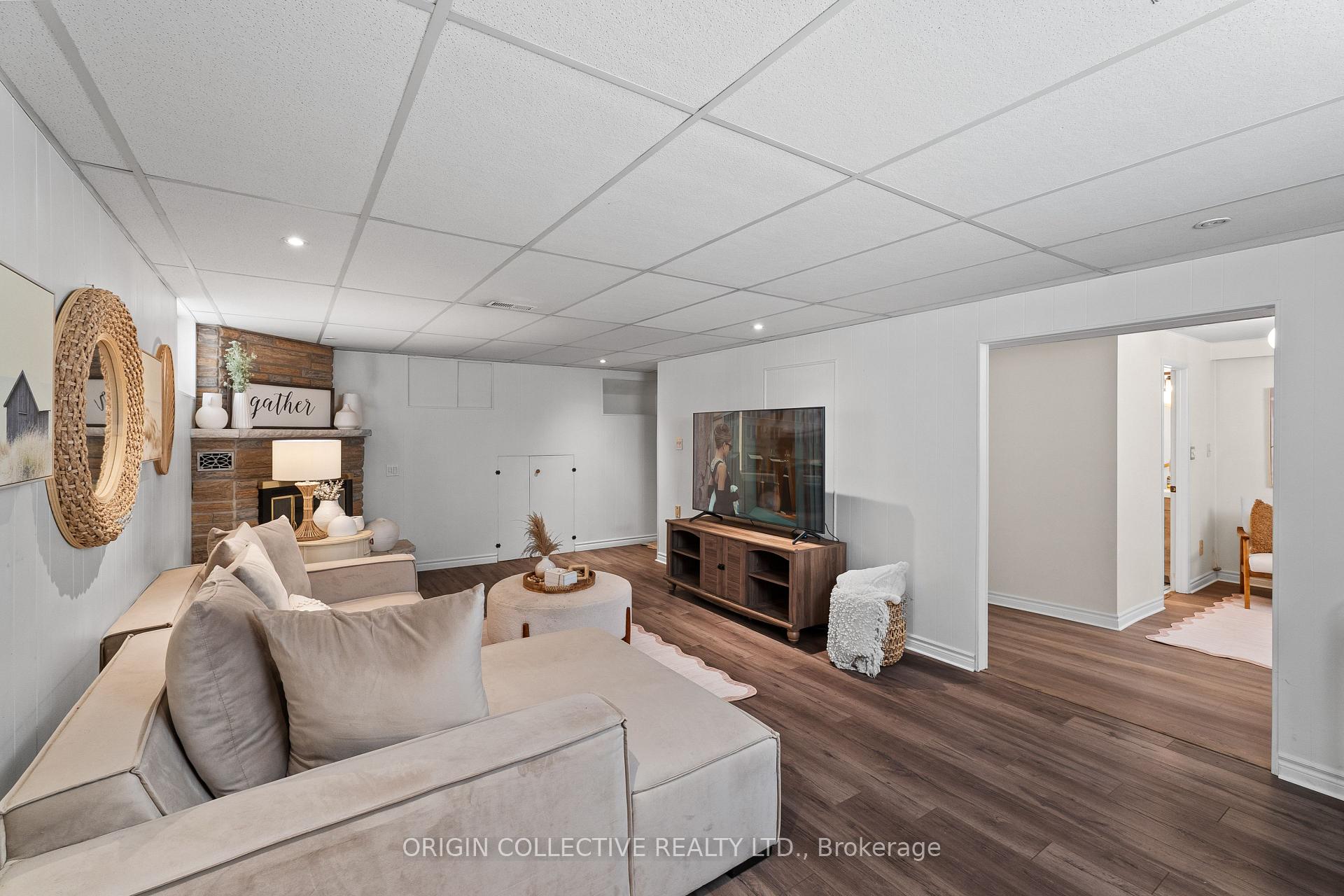 Photo 27 of 983 Parthia Crescent, Mississauga, Applewood — HOMEH
