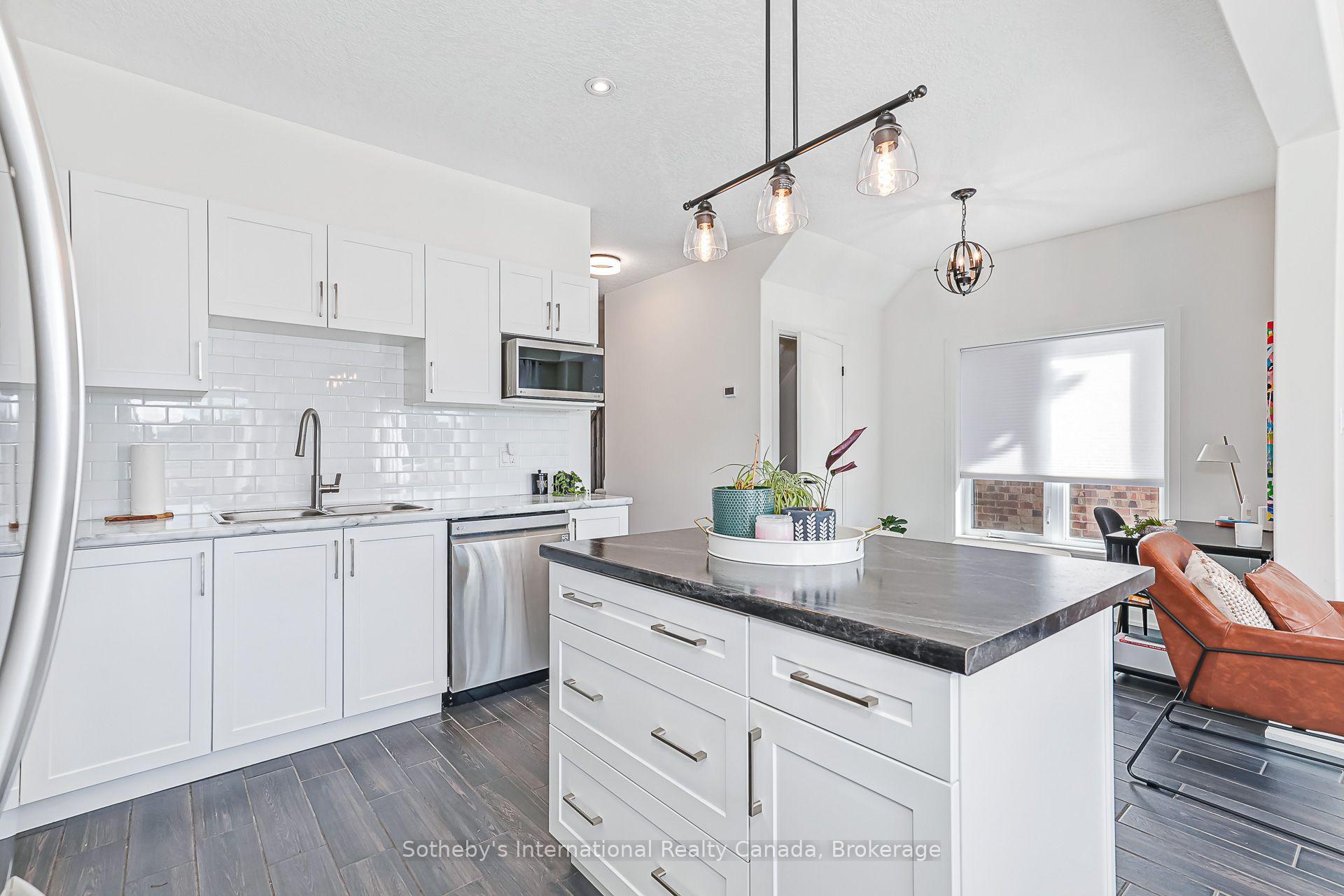 Photo 12 of 73 Archer Avenue, Collingwood — HOMEH