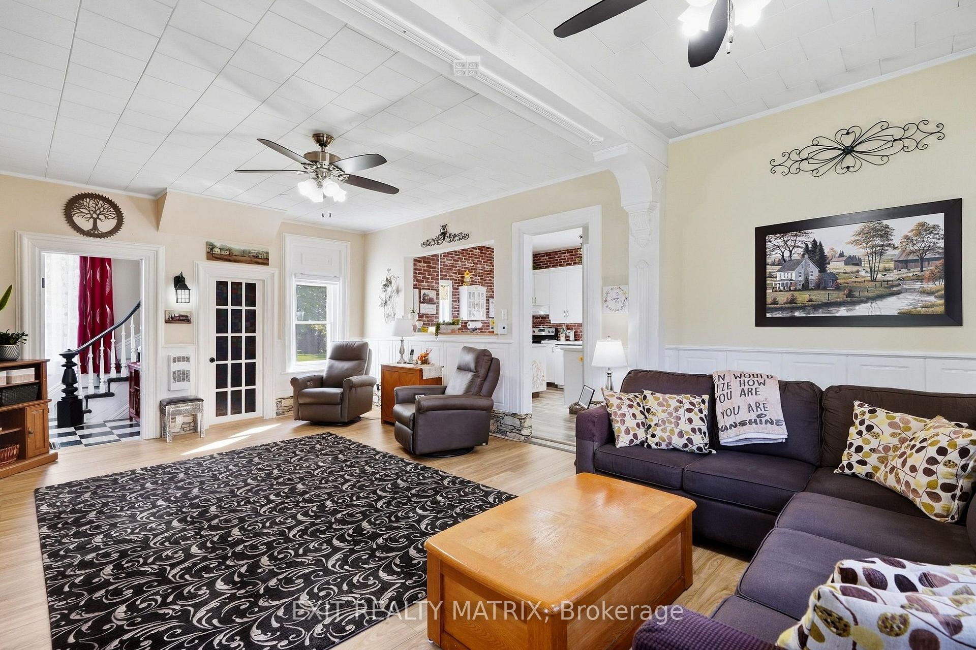 Photo 5 of 20 Spring Street, North Glengarry, Maxville — HOMEH