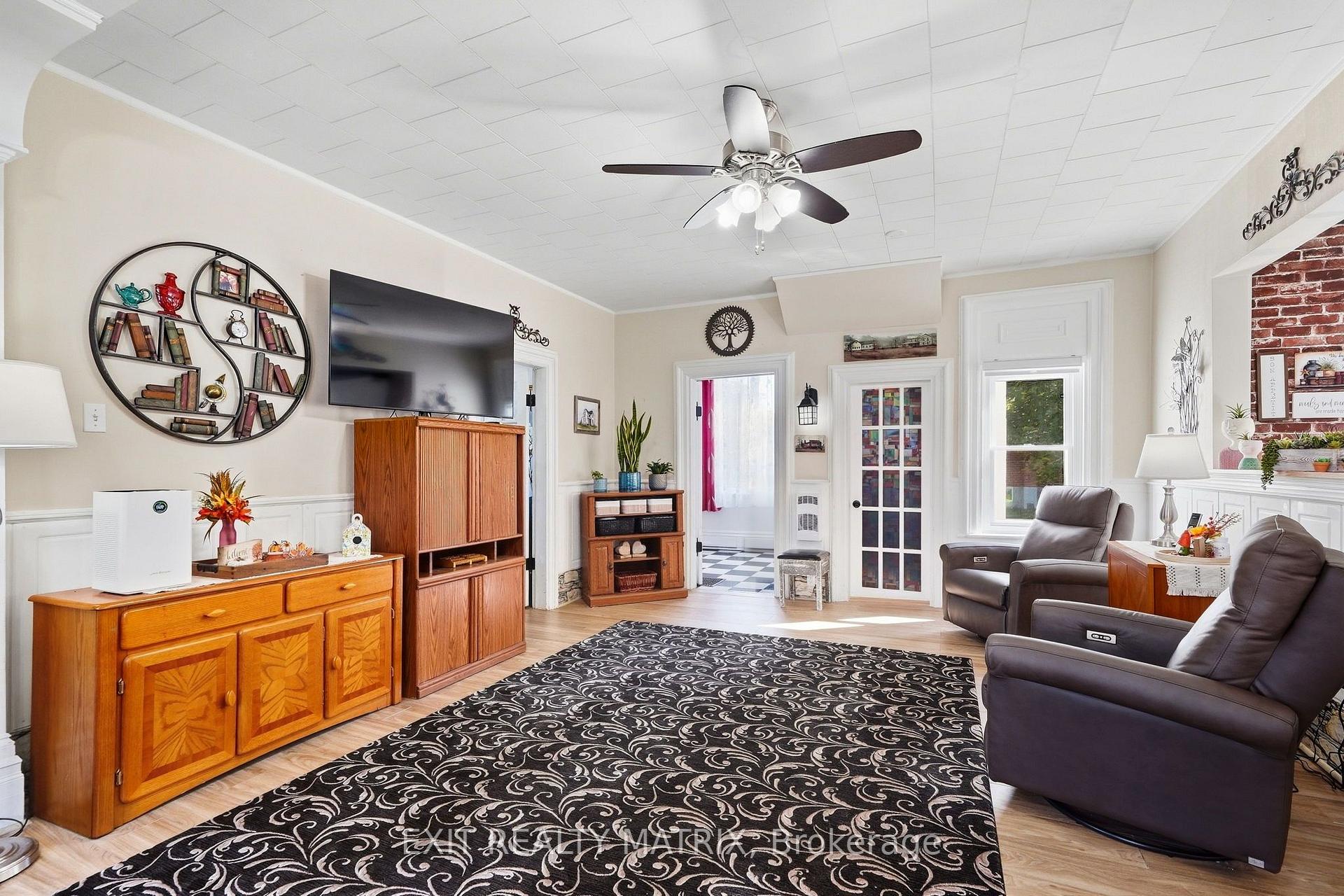 Photo 6 of 20 Spring Street, North Glengarry, Maxville — HOMEH