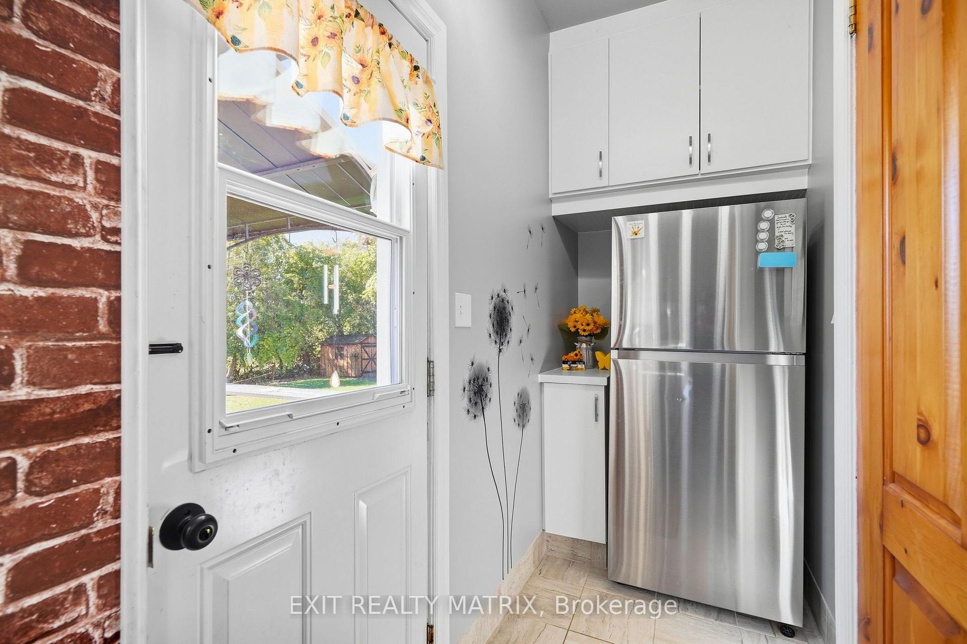 Photo 12 of 20 Spring Street, North Glengarry, Maxville — HOMEH