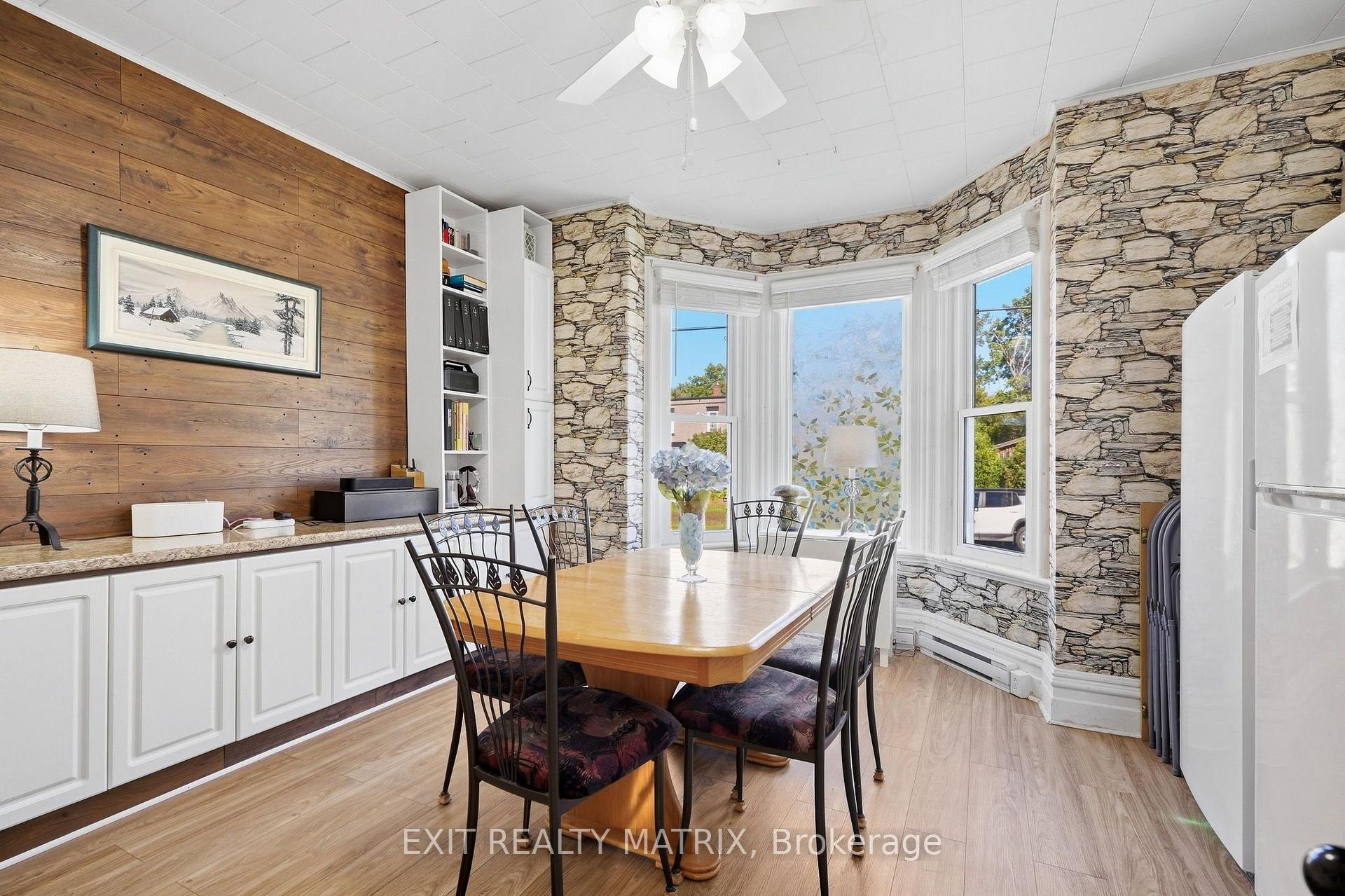 Photo 13 of 20 Spring Street, North Glengarry, Maxville — HOMEH