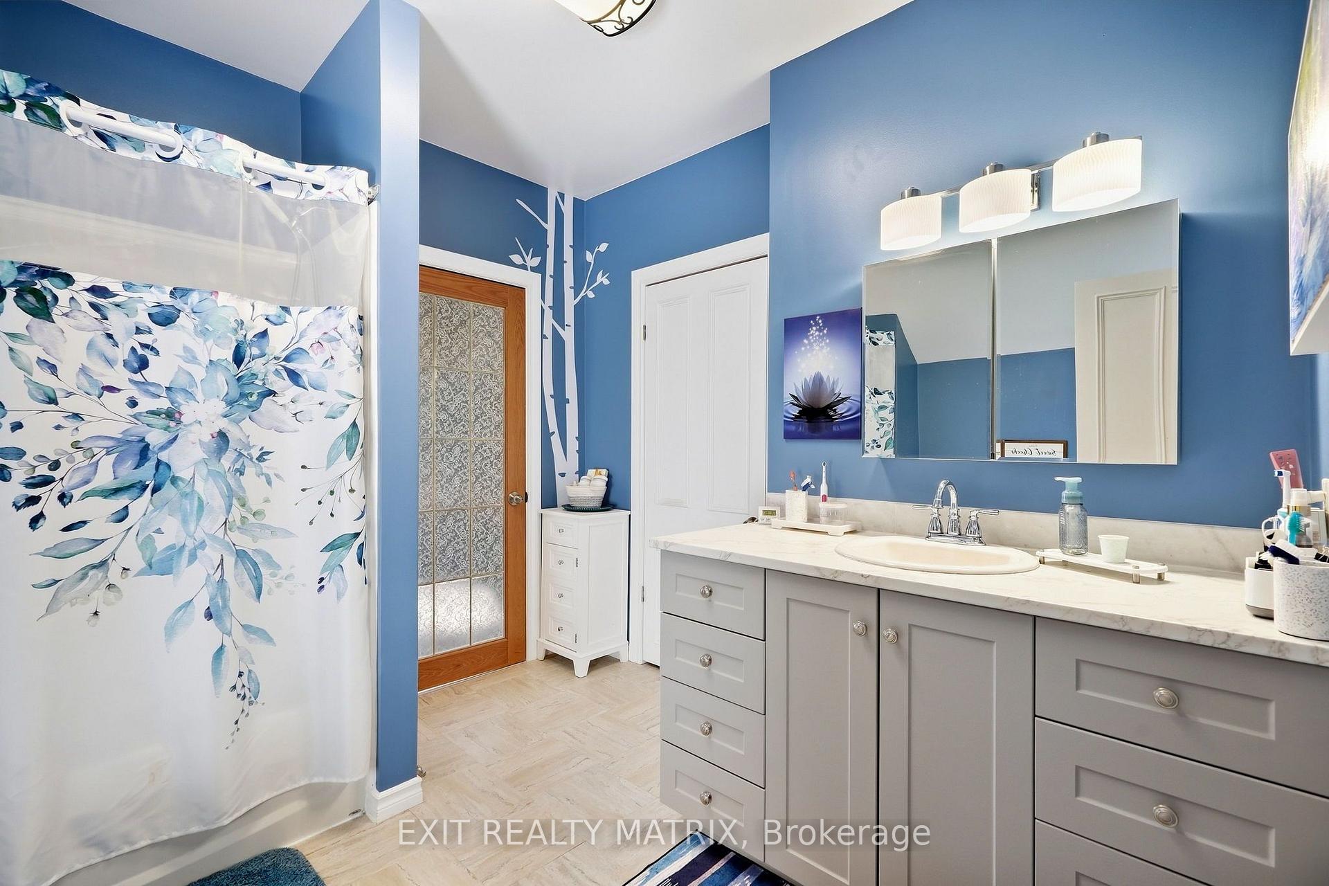 Photo 24 of 20 Spring Street, North Glengarry, Maxville — HOMEH