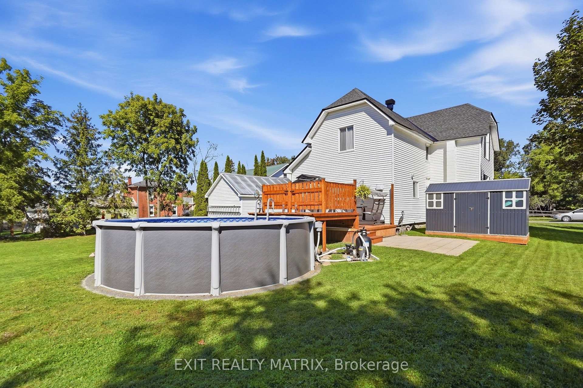 Photo 29 of 20 Spring Street, North Glengarry, Maxville — HOMEH