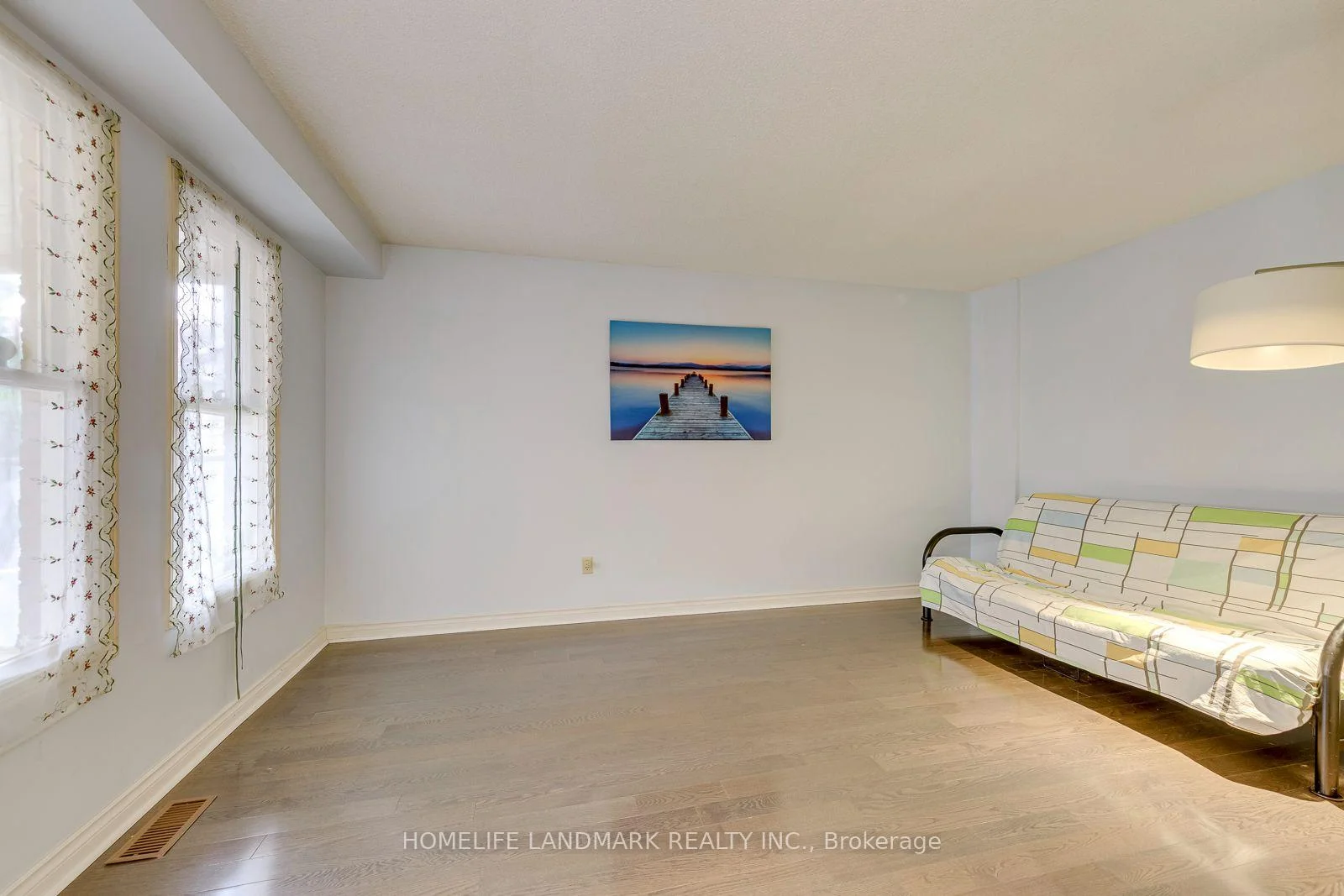 Photo 8 of 6203 Camgreen Circle, Mississauga, East Credit — HOMEH