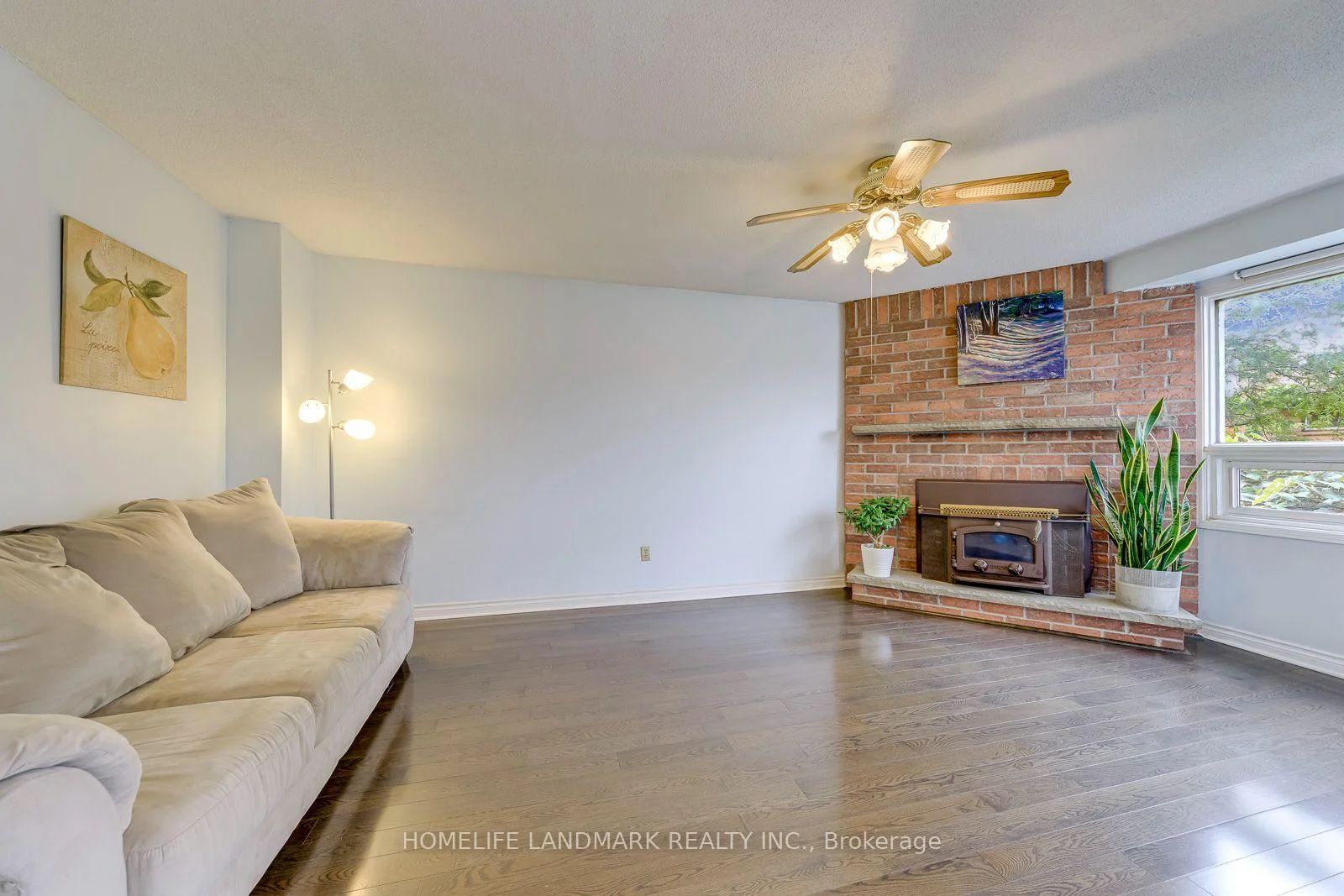 Photo 12 of 6203 Camgreen Circle, Mississauga, East Credit — HOMEH