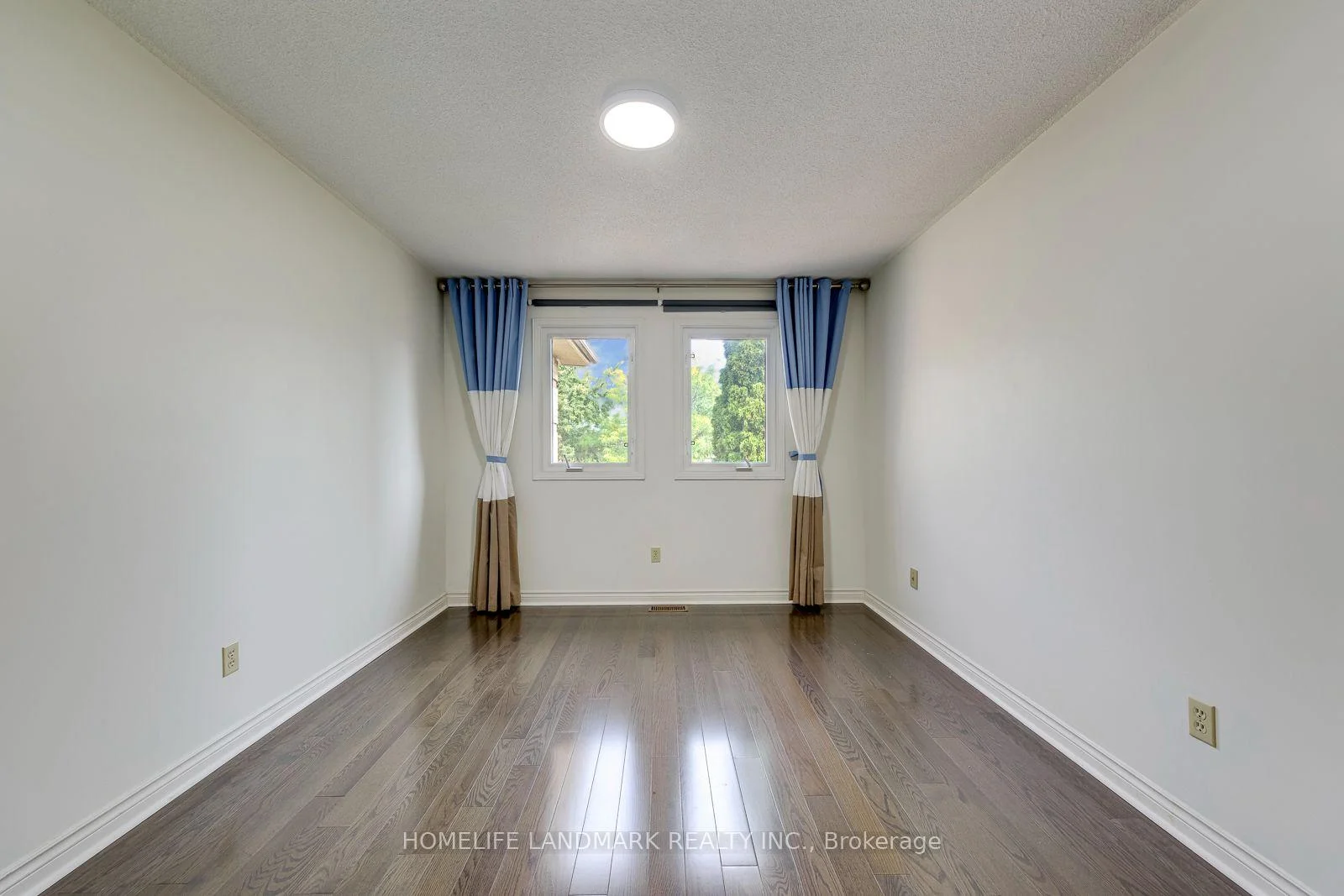 Photo 35 of 6203 Camgreen Circle, Mississauga, East Credit — HOMEH