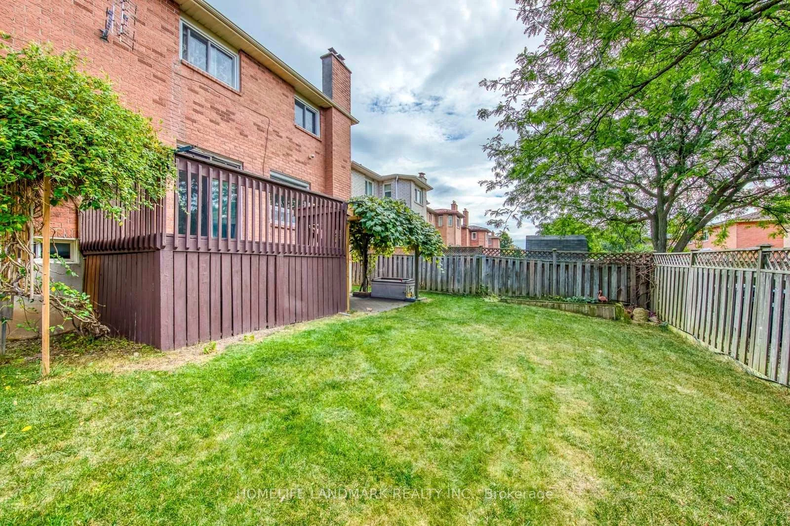 Photo 46 of 6203 Camgreen Circle, Mississauga, East Credit — HOMEH