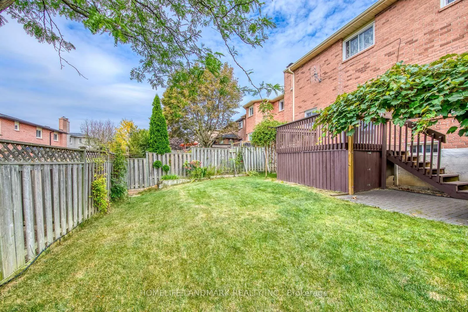 Photo 48 of 6203 Camgreen Circle, Mississauga, East Credit — HOMEH