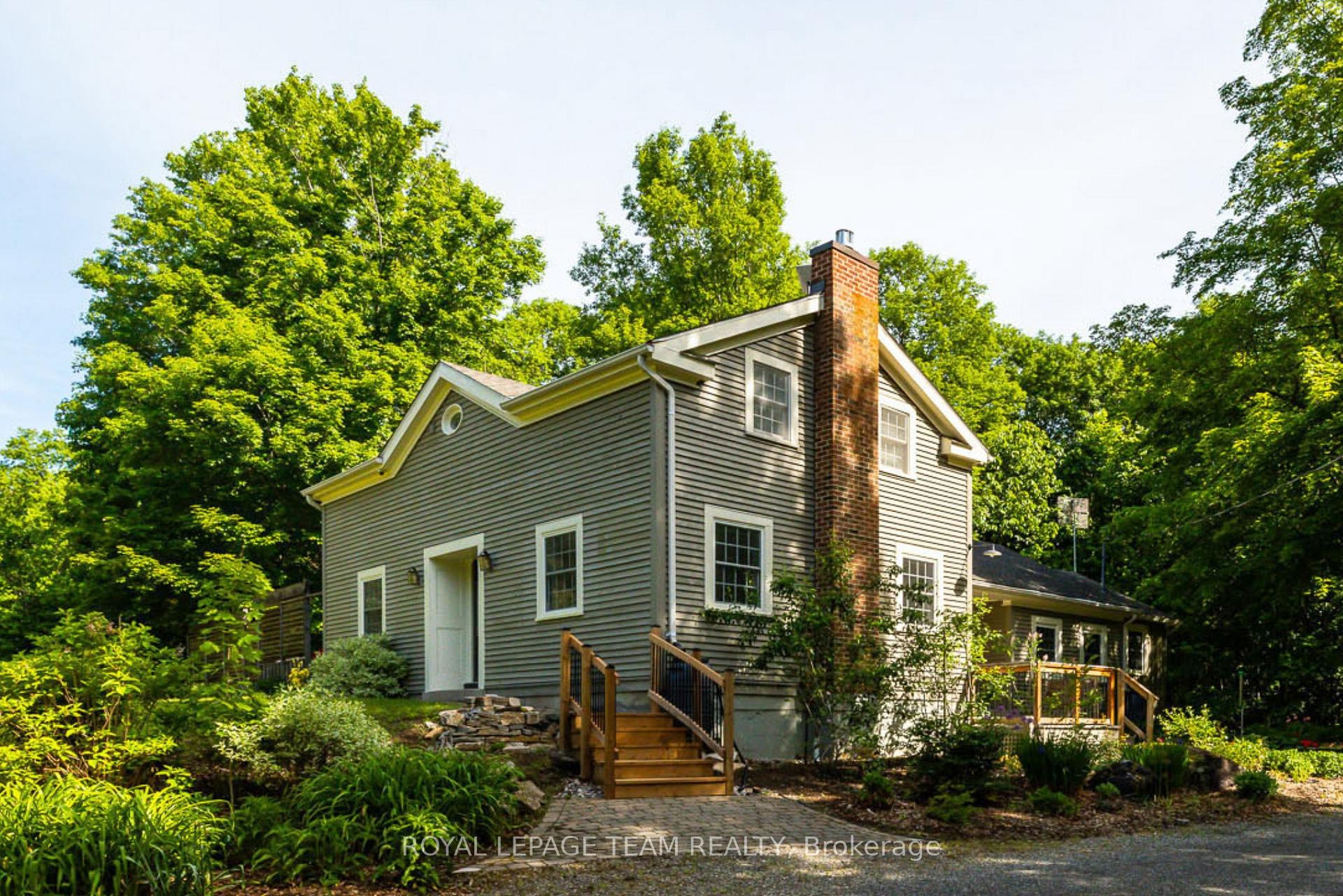 Photo of 373 Craig Road