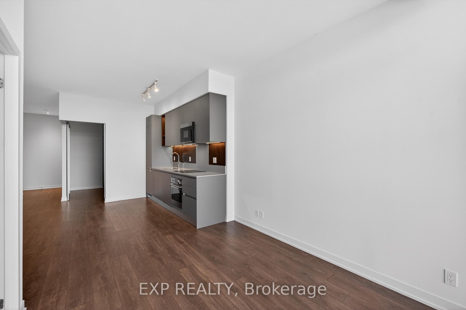 Photo 17 of Unit 1101, 39 Mary Street, Barrie, City Centre — HOMEH