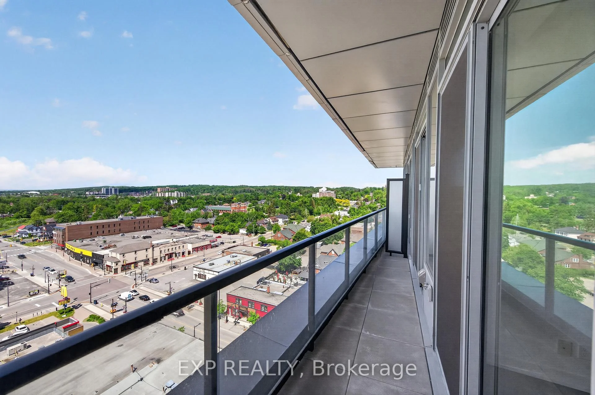 Photo 14 of Unit 1101, 39 Mary Street, Barrie, City Centre — HOMEH