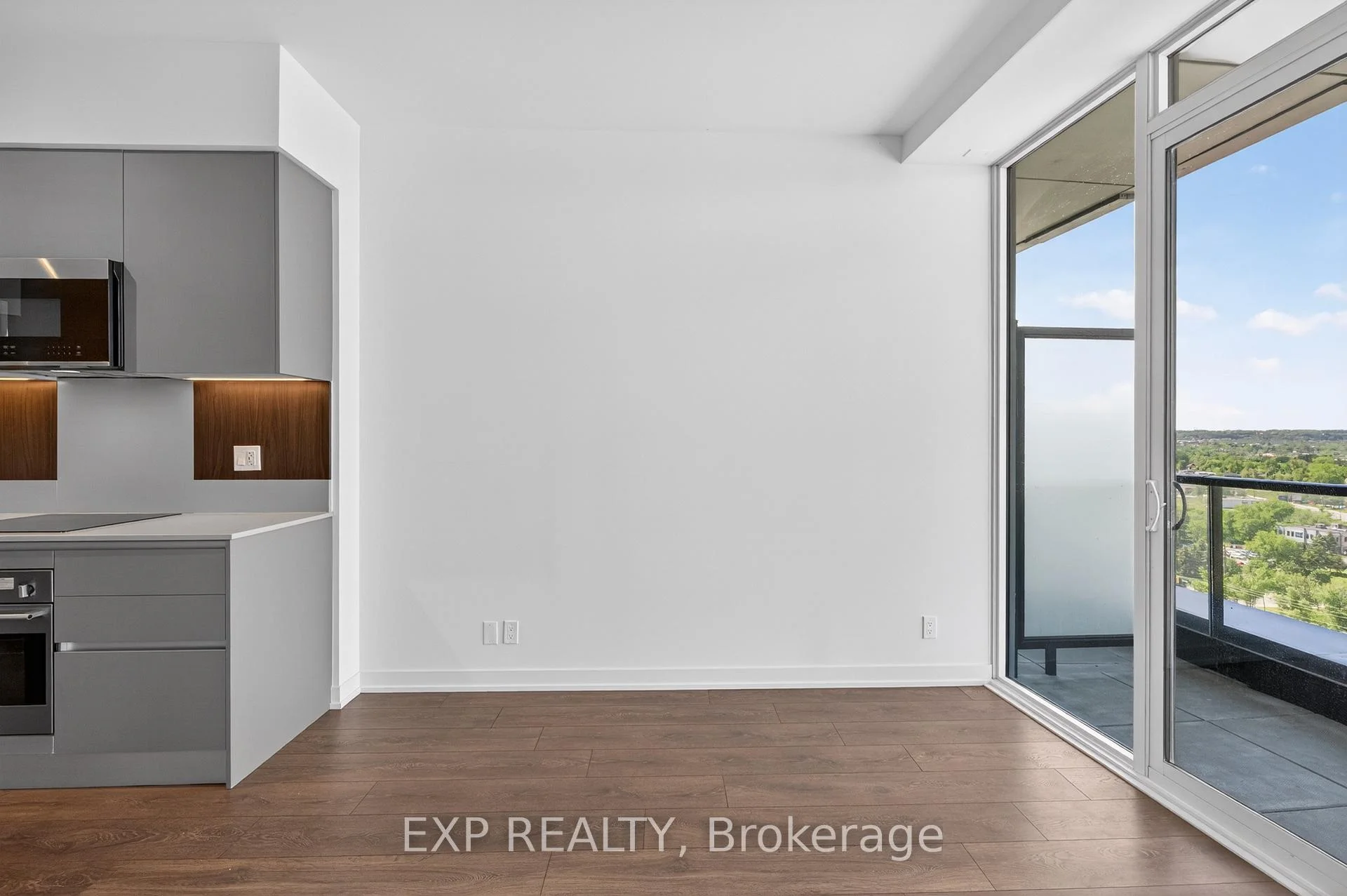 Photo 22 of Unit 1101, 39 Mary Street, Barrie, City Centre — HOMEH