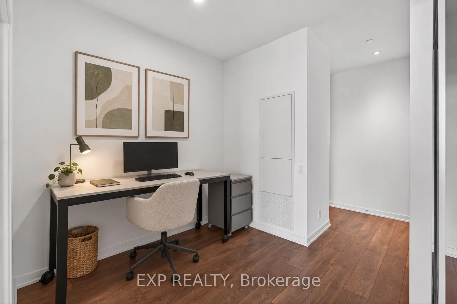 Photo 36 of Unit 1101, 39 Mary Street, Barrie, City Centre — HOMEH