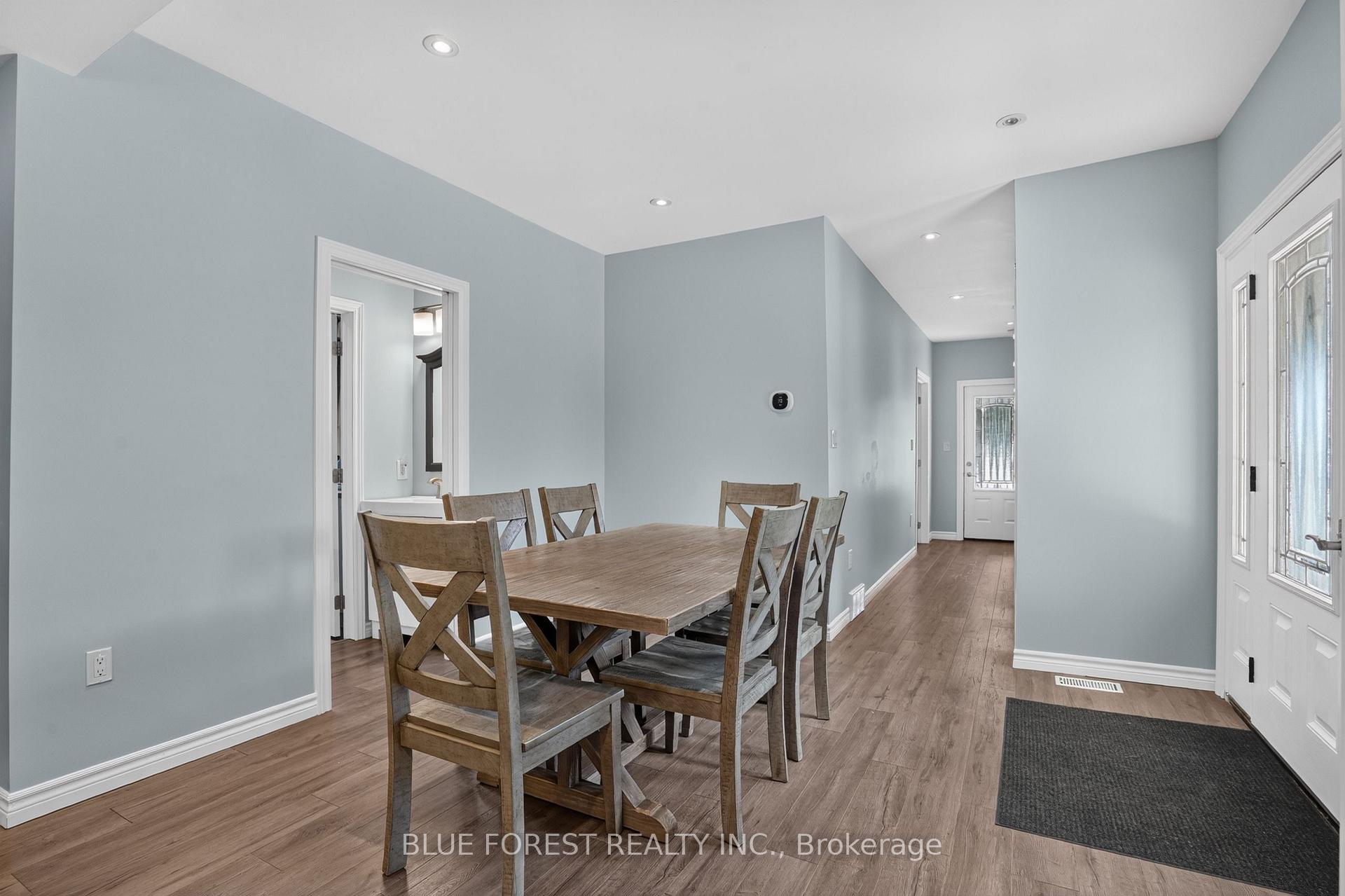 Photo 8 of 264 Furnival Road, West Elgin, Rodney — HOMEH