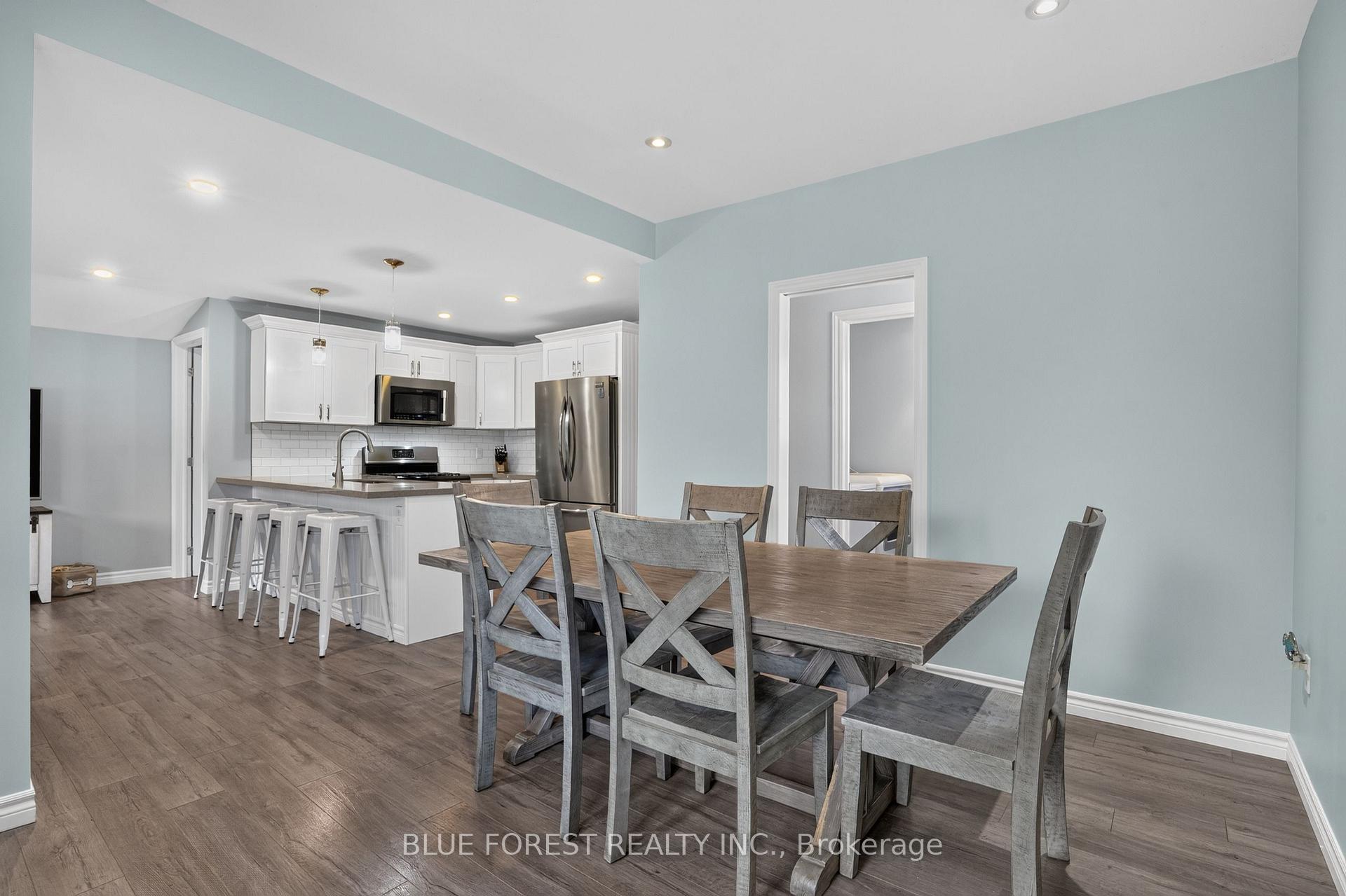 Photo 10 of 264 Furnival Road, West Elgin, Rodney — HOMEH
