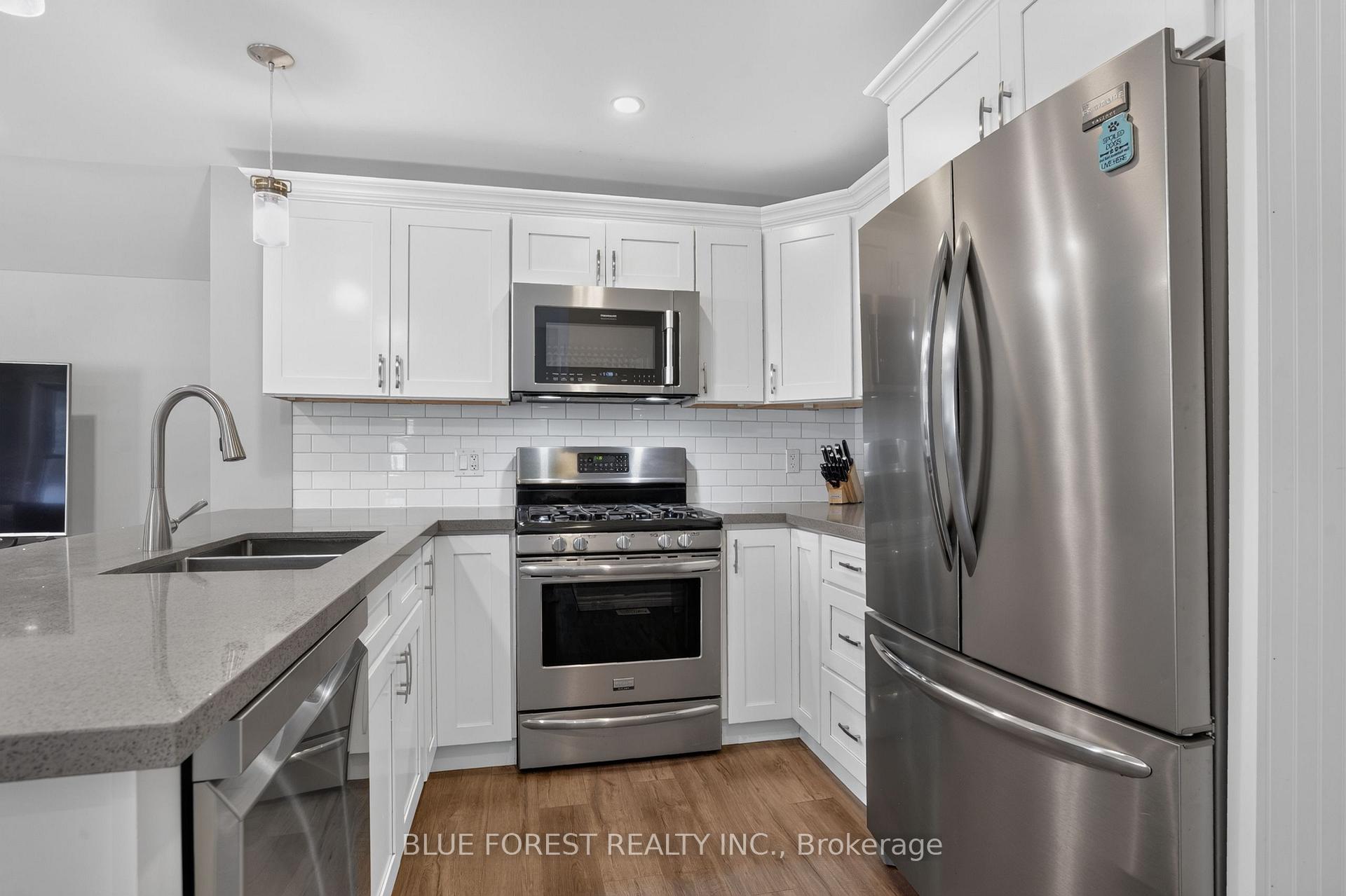 Photo 14 of 264 Furnival Road, West Elgin, Rodney — HOMEH