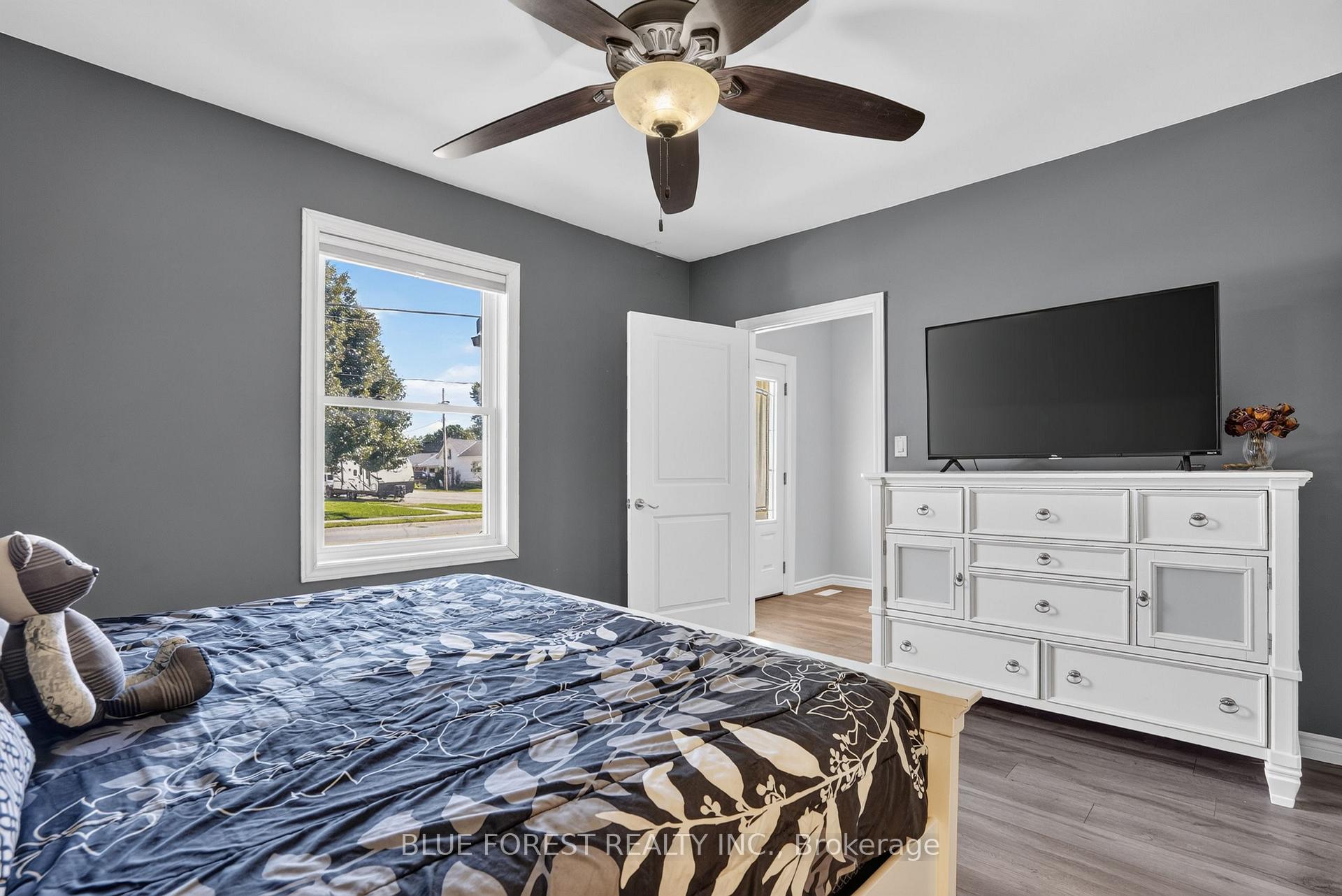 Photo 24 of 264 Furnival Road, West Elgin, Rodney — HOMEH