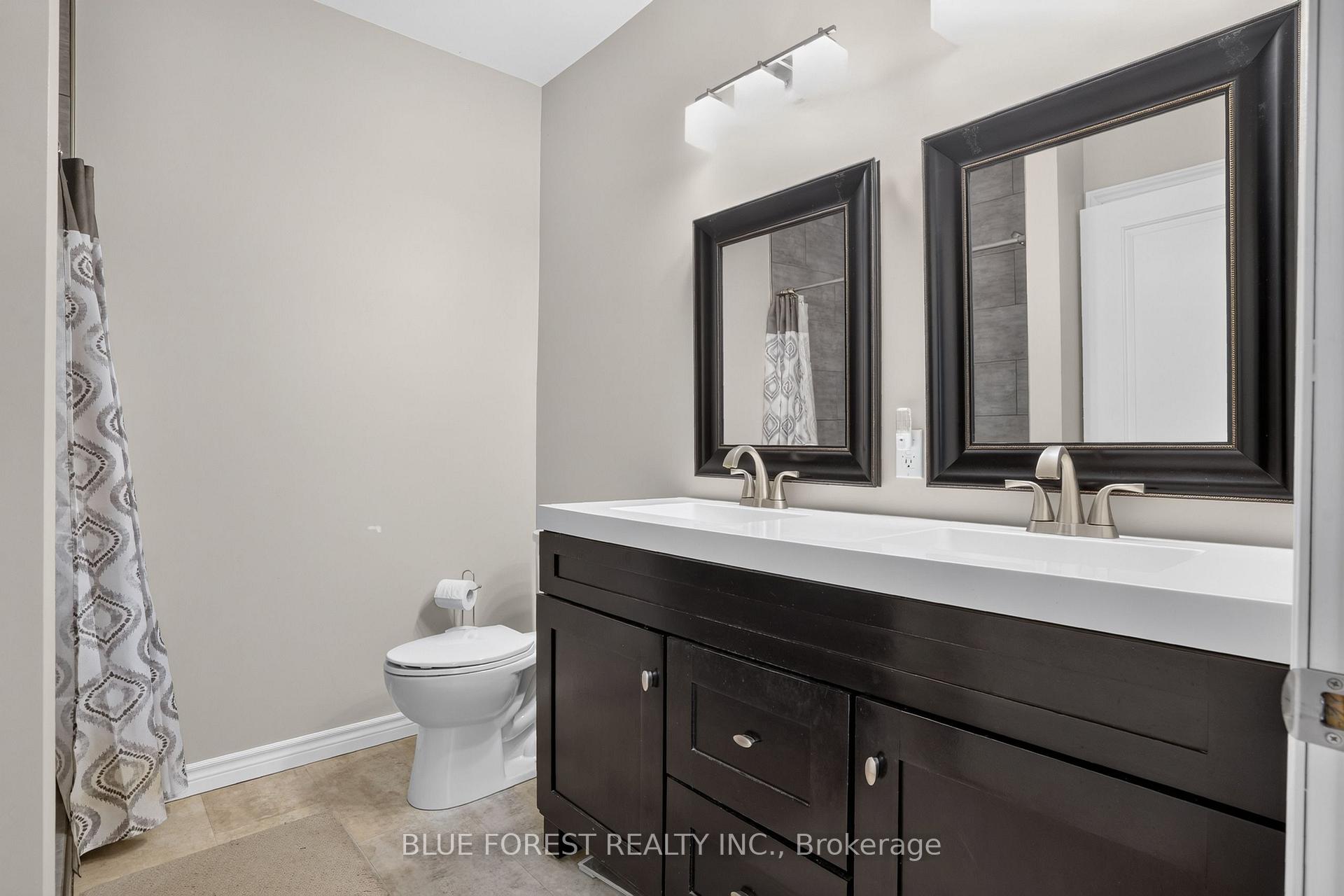 Photo 25 of 264 Furnival Road, West Elgin, Rodney — HOMEH