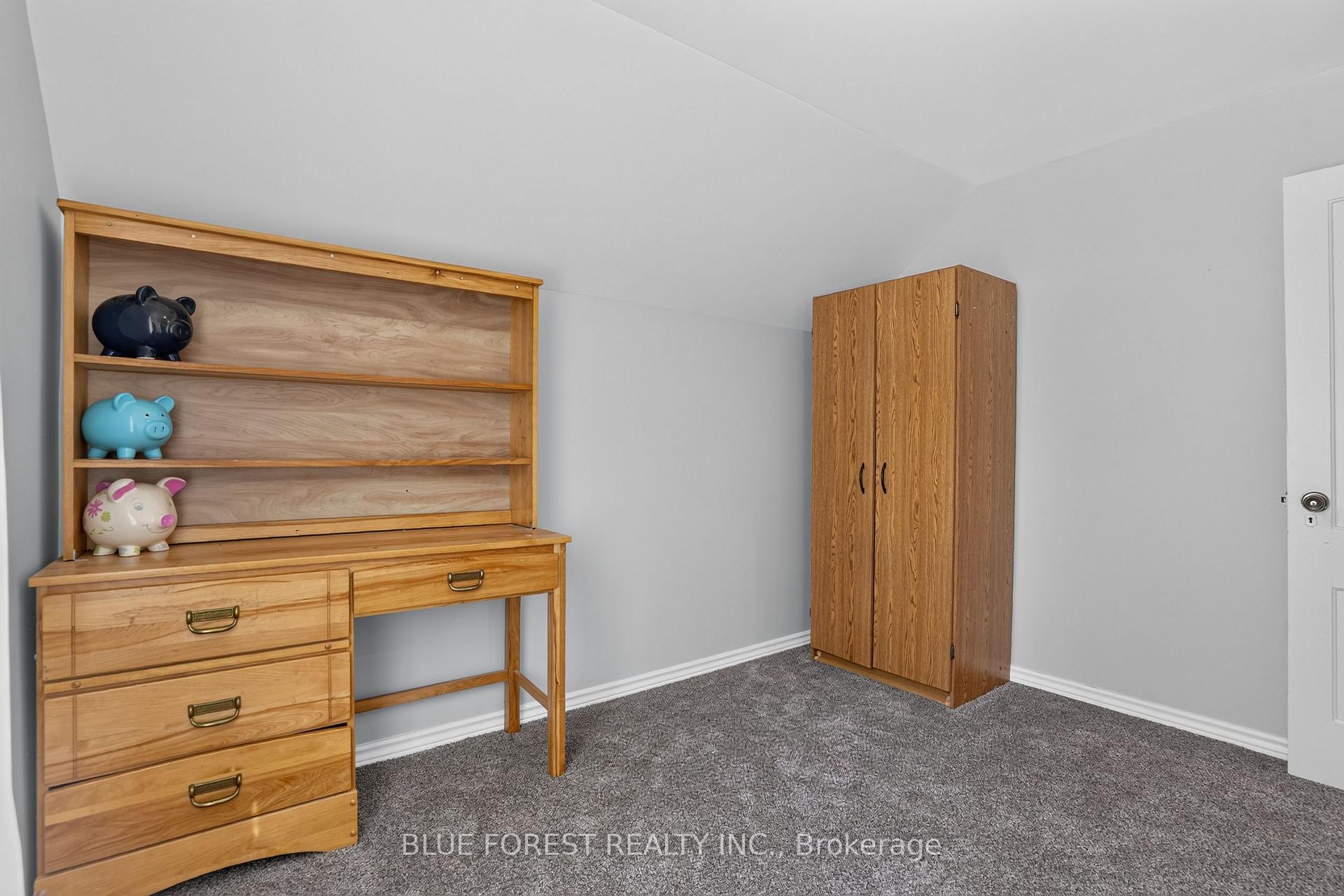 Photo 38 of 264 Furnival Road, West Elgin, Rodney — HOMEH