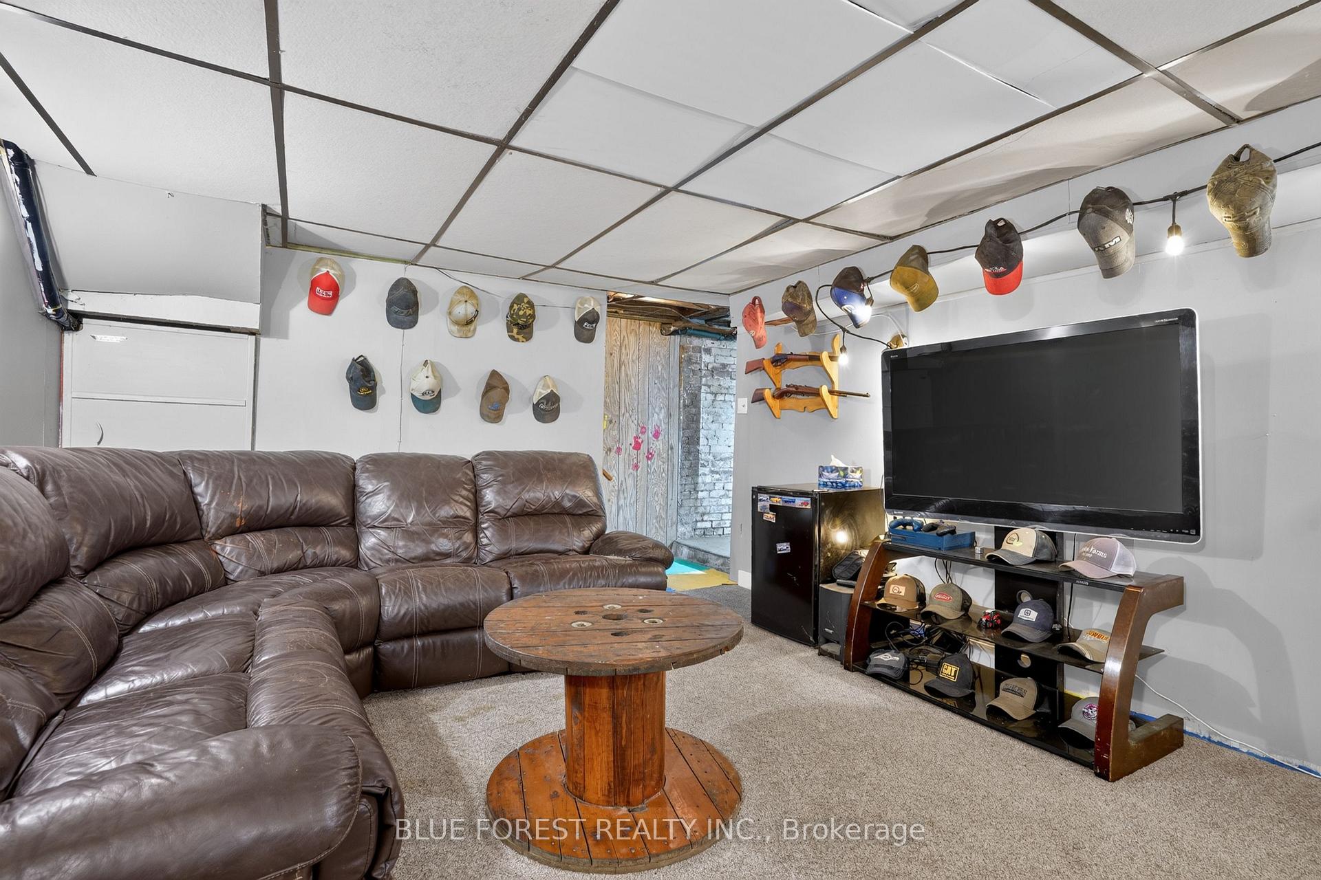 Photo 45 of 264 Furnival Road, West Elgin, Rodney — HOMEH
