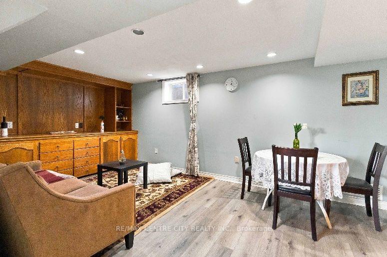 Photo 37 of 360 Hale Street, London, East N — HOMEH