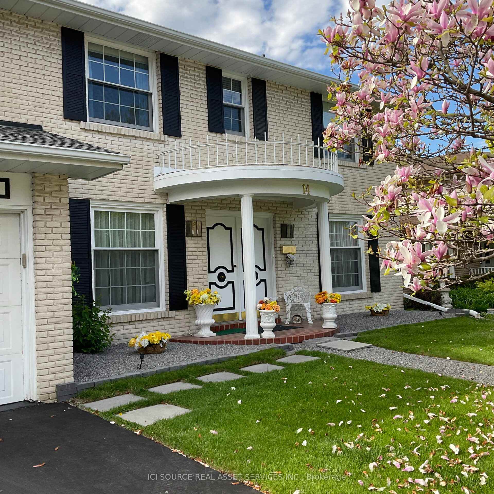 Photo of 14 Robinhood Drive