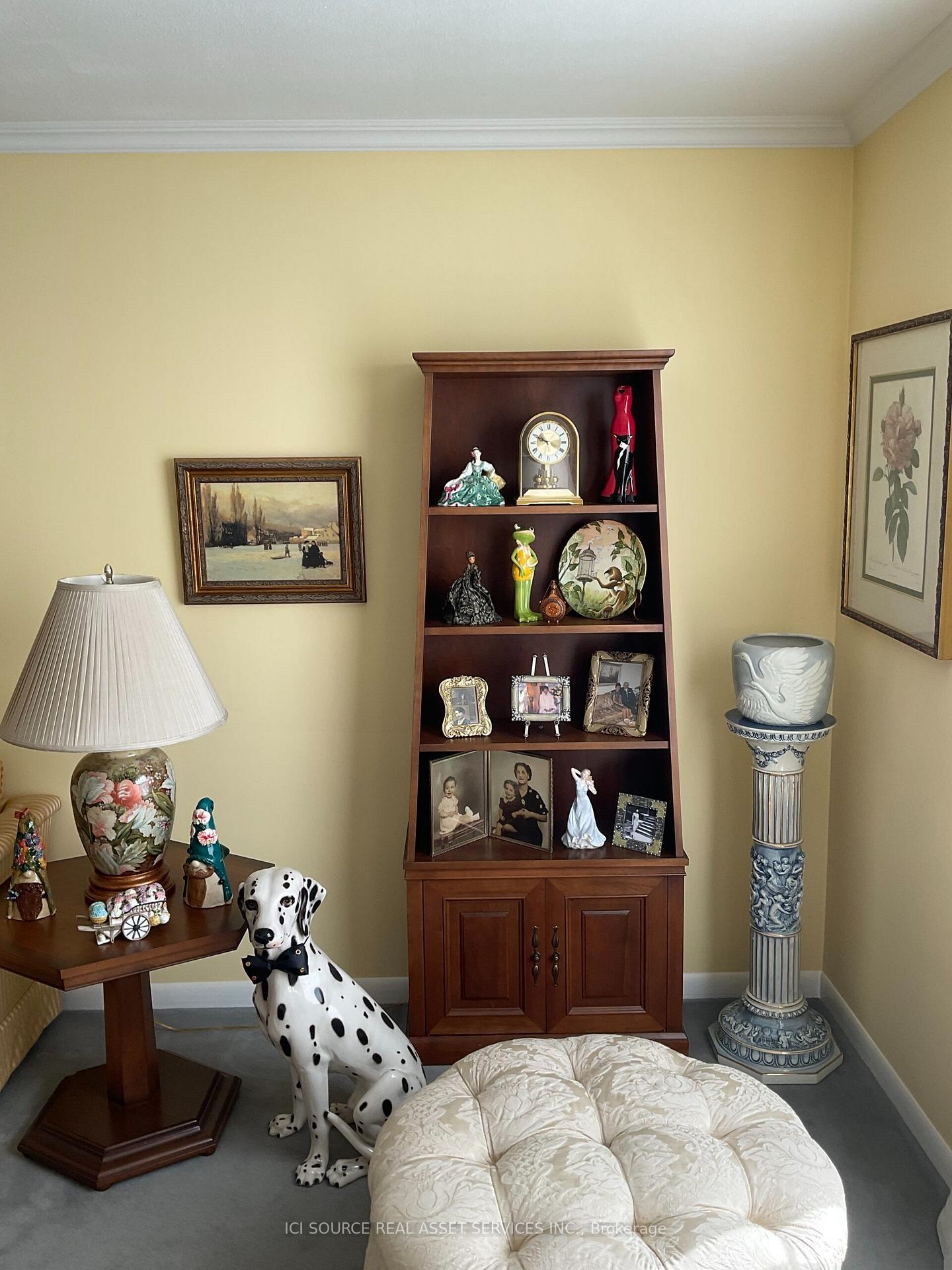 Photo 6 of 14 Robinhood Drive, Hamilton, Dundas — HOMEH