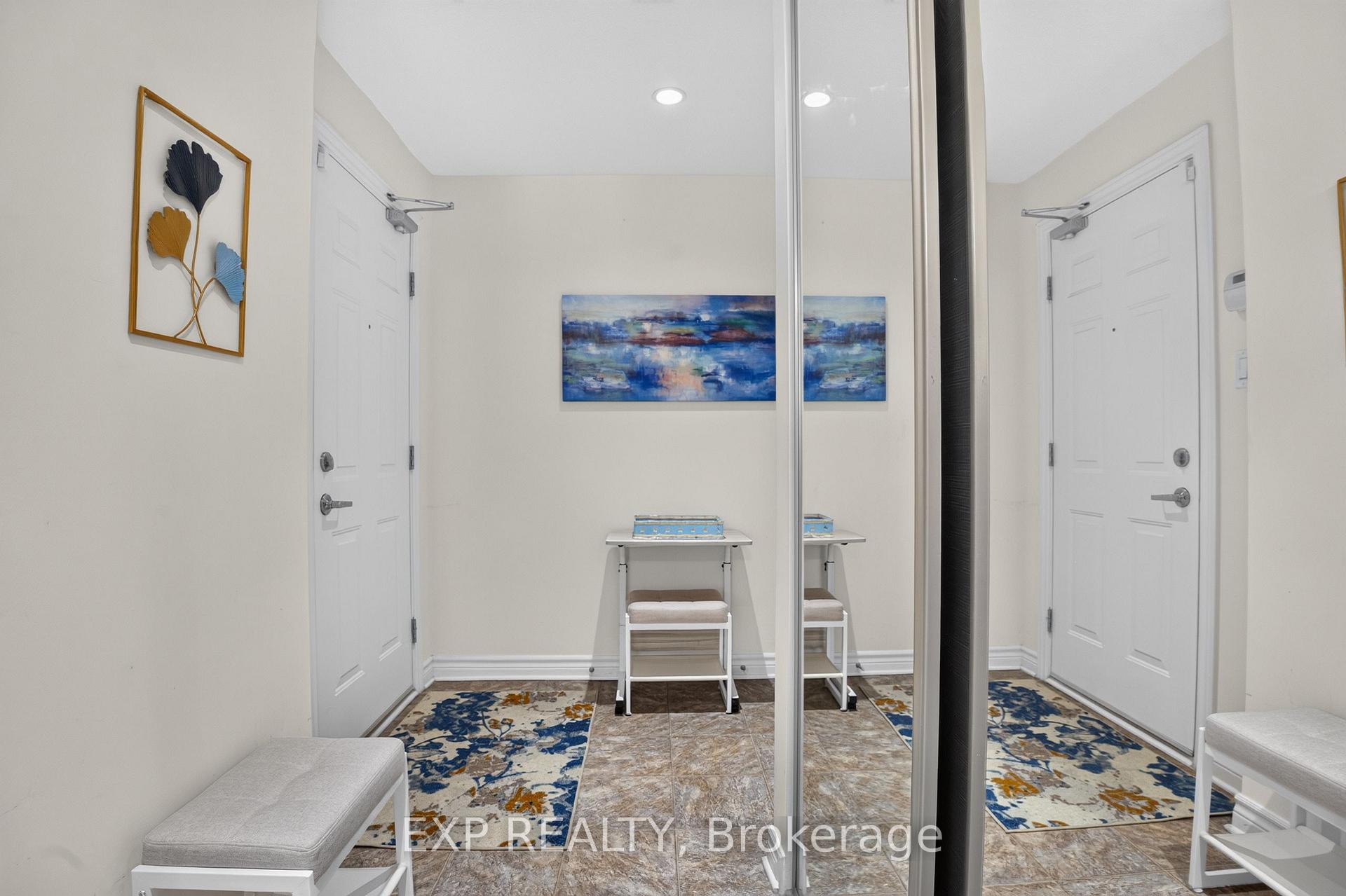 Photo 4 of Unit 4, 385 Paseo Private, Ottawa, Centrepointe — HOMEH