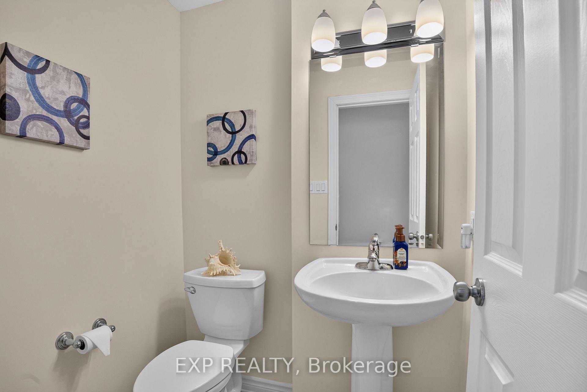 Photo 15 of Unit 4, 385 Paseo Private, Ottawa, Centrepointe — HOMEH