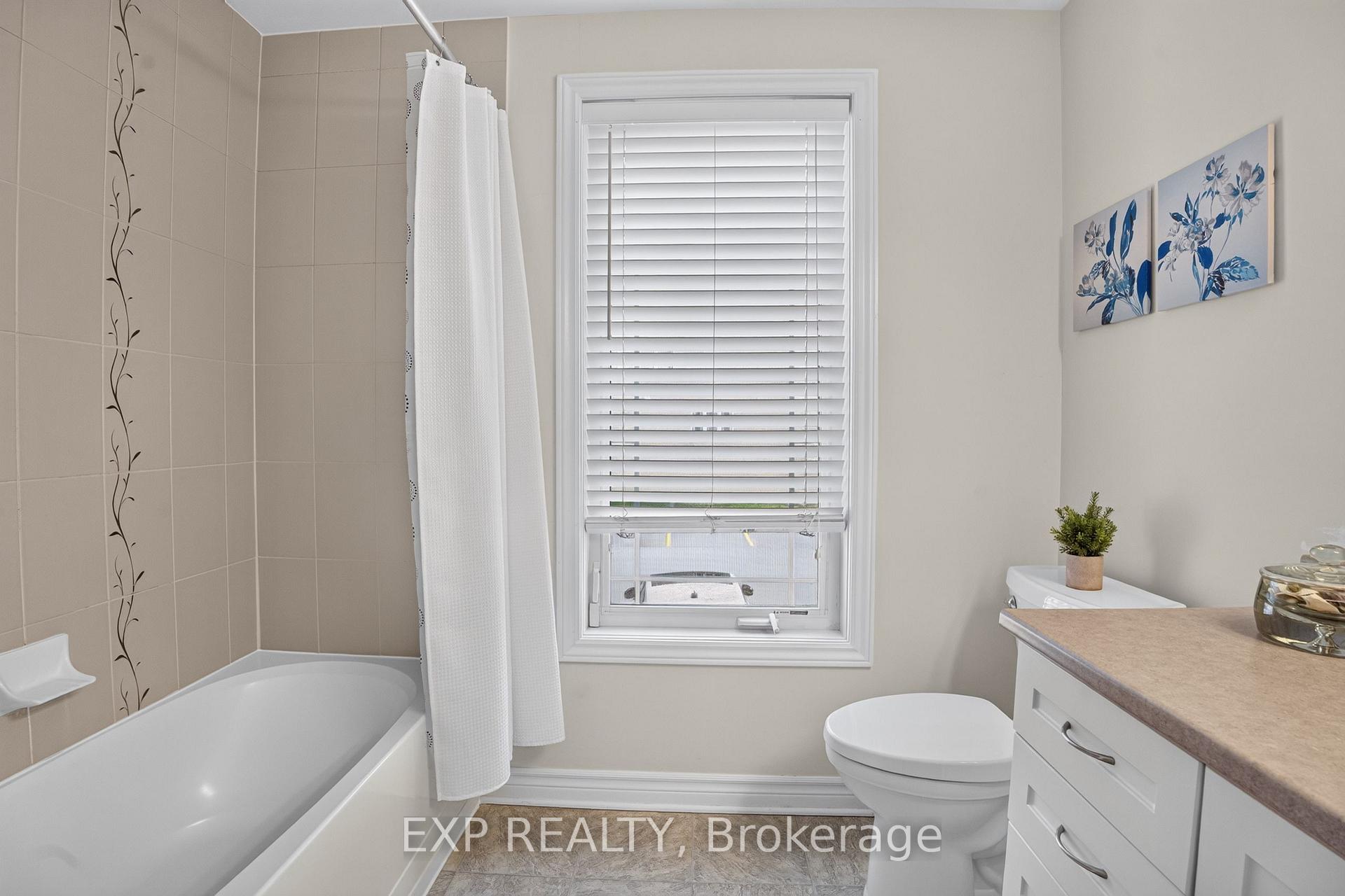 Photo 20 of Unit 4, 385 Paseo Private, Ottawa, Centrepointe — HOMEH