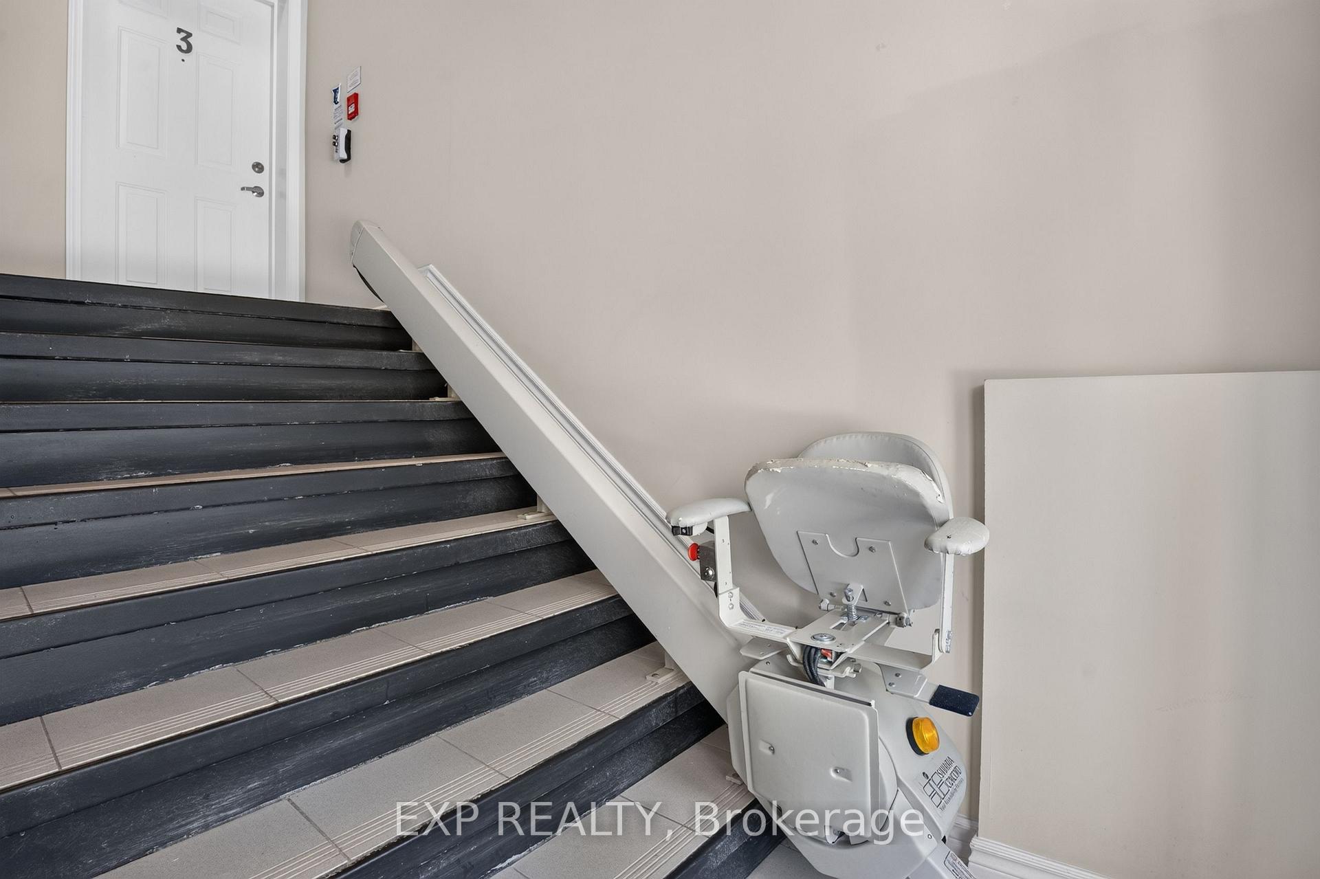Photo 27 of Unit 4, 385 Paseo Private, Ottawa, Centrepointe — HOMEH