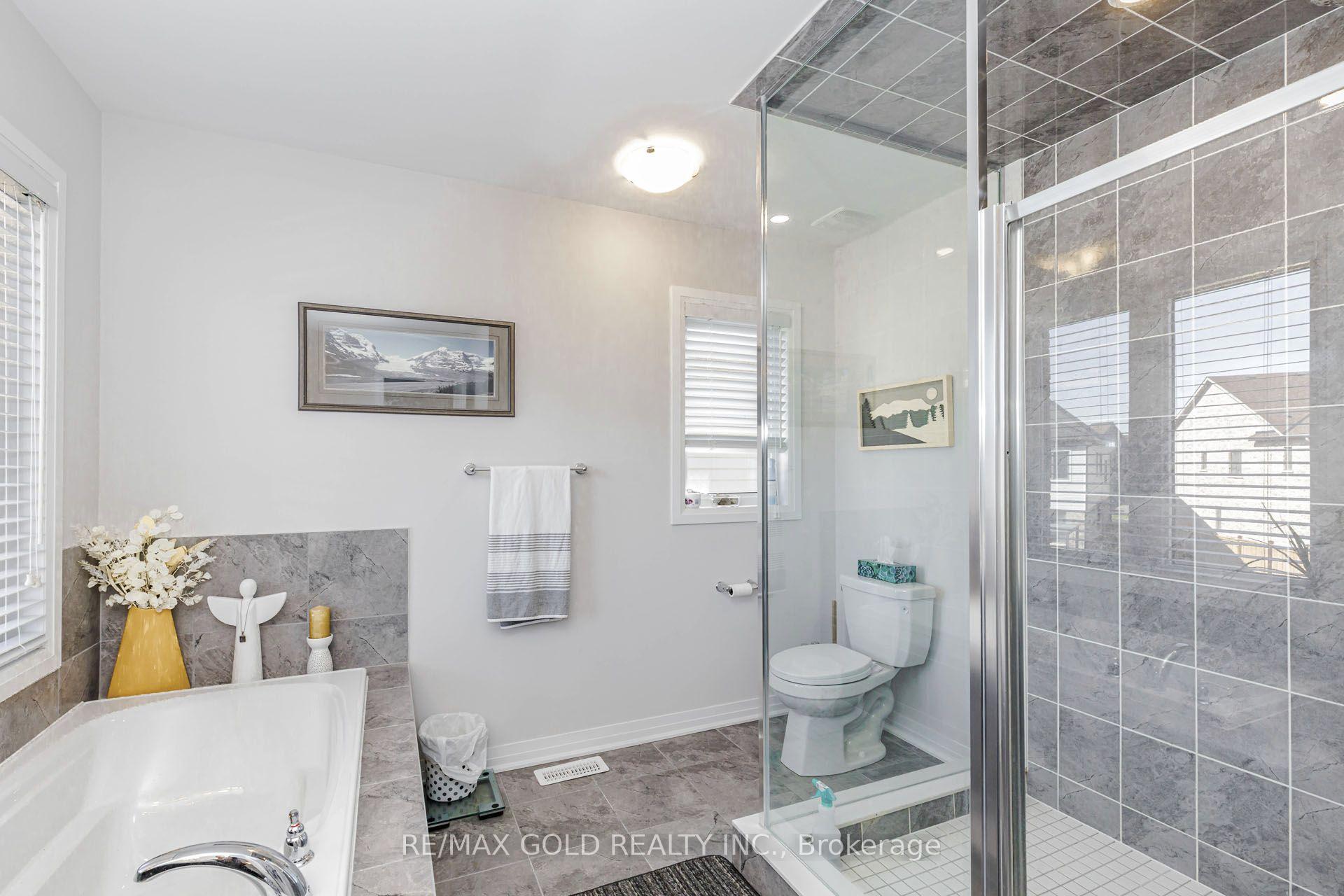 Photo 24 of 184 Leslie Davis Street, North Dumfries, Ayr — HOMEH