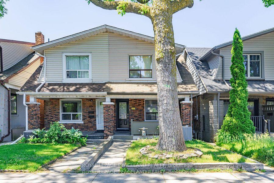 Photo 2 of 606 Coxwell Avenue, Toronto, Greenwood-Coxwell — HOMEH