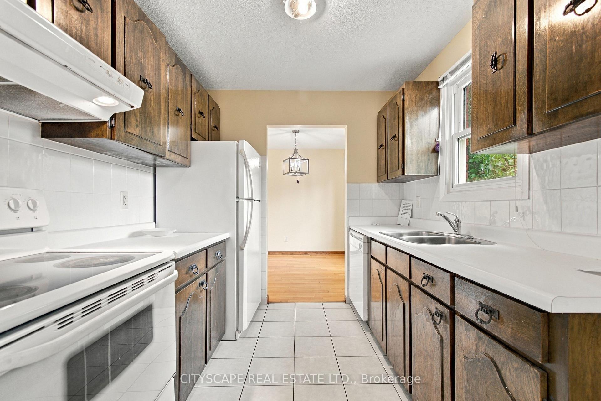 Photo 8 of 9966 Asgard Road, Windsor — HOMEH